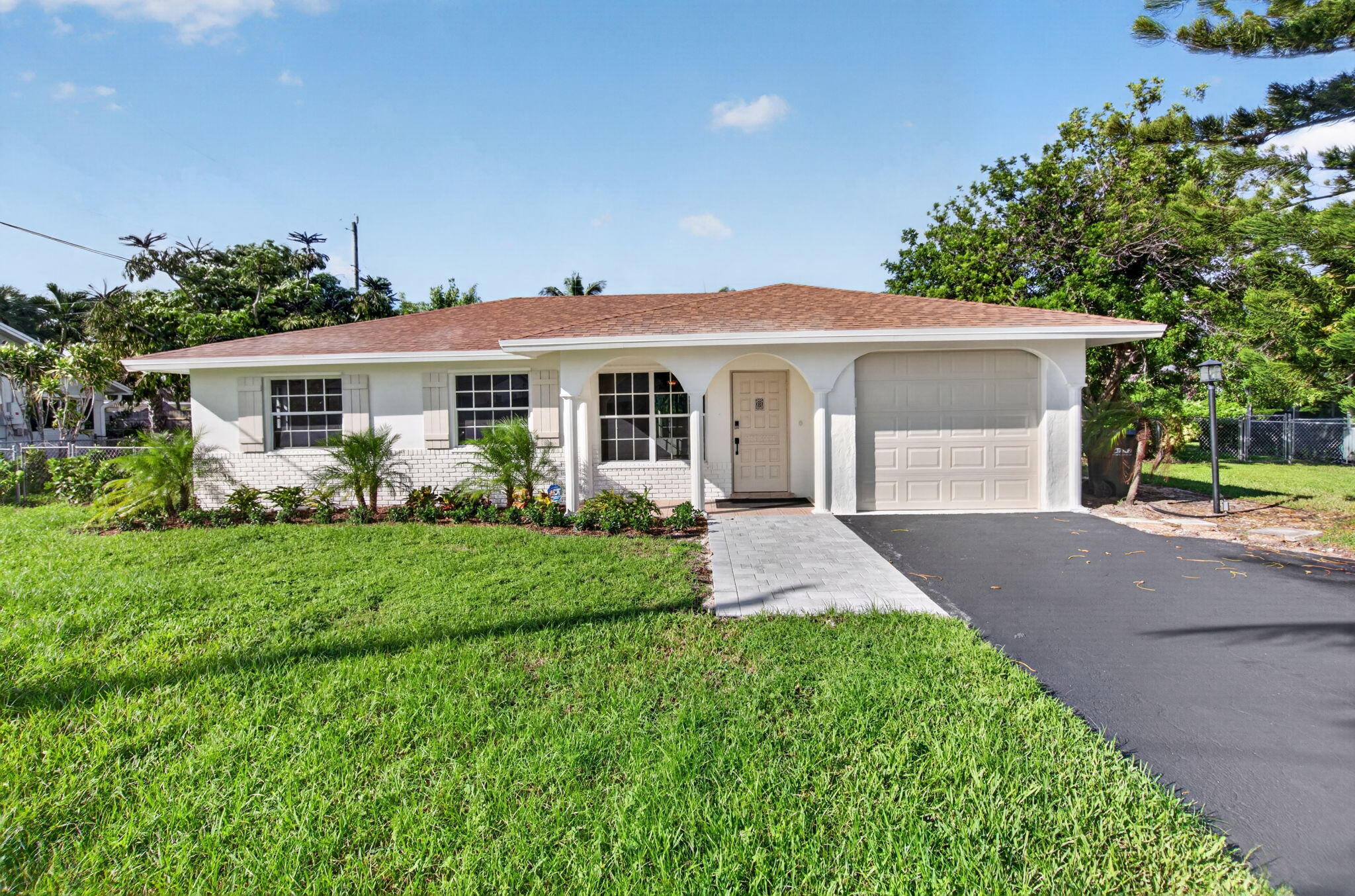 632 Jaeger Drive Property Photo 1