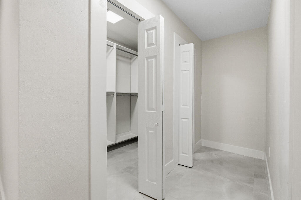 9160 Sw 54th Place Property Photo 32