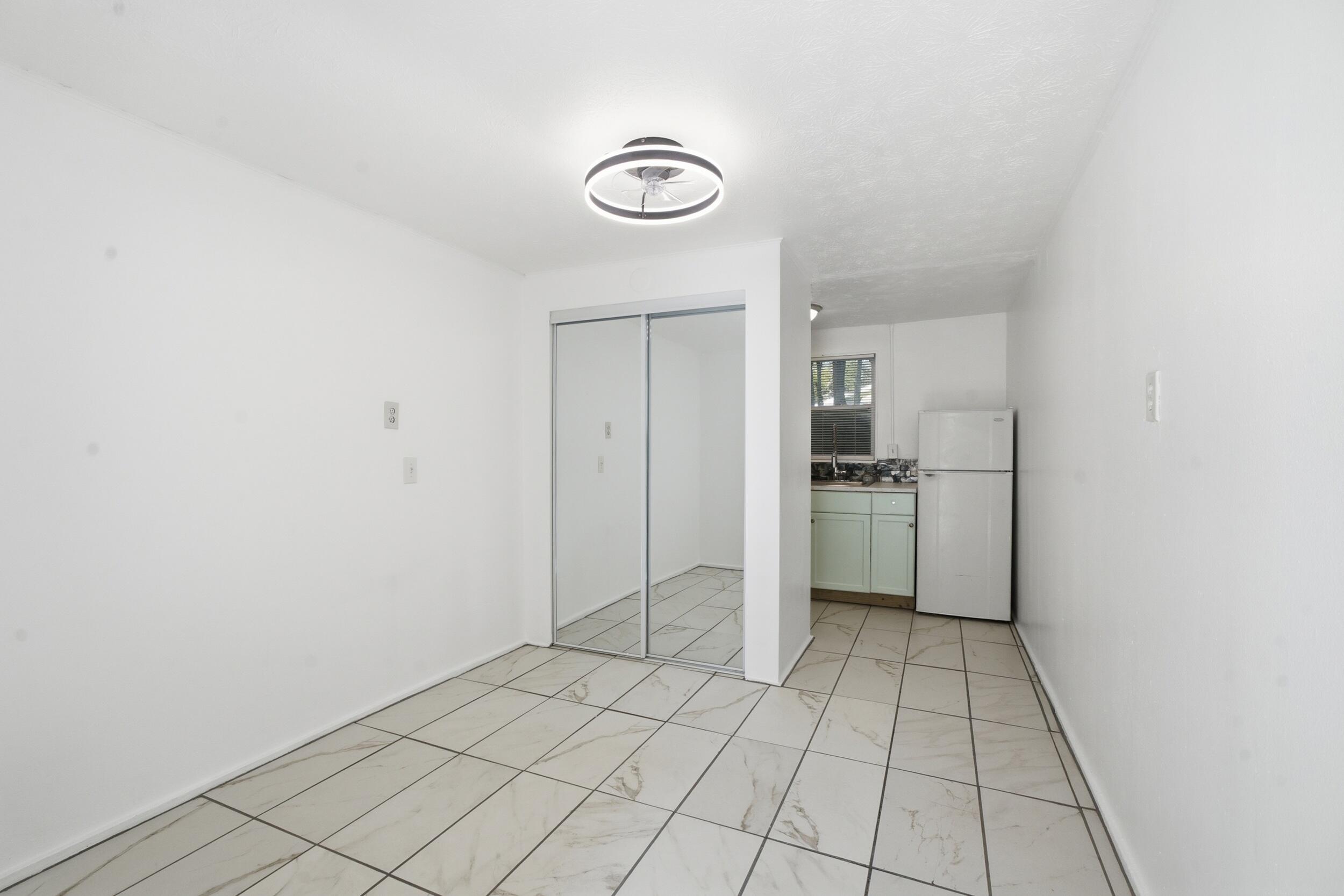 640 Sw Bryant Avenue Unit 2 Property Photo 7