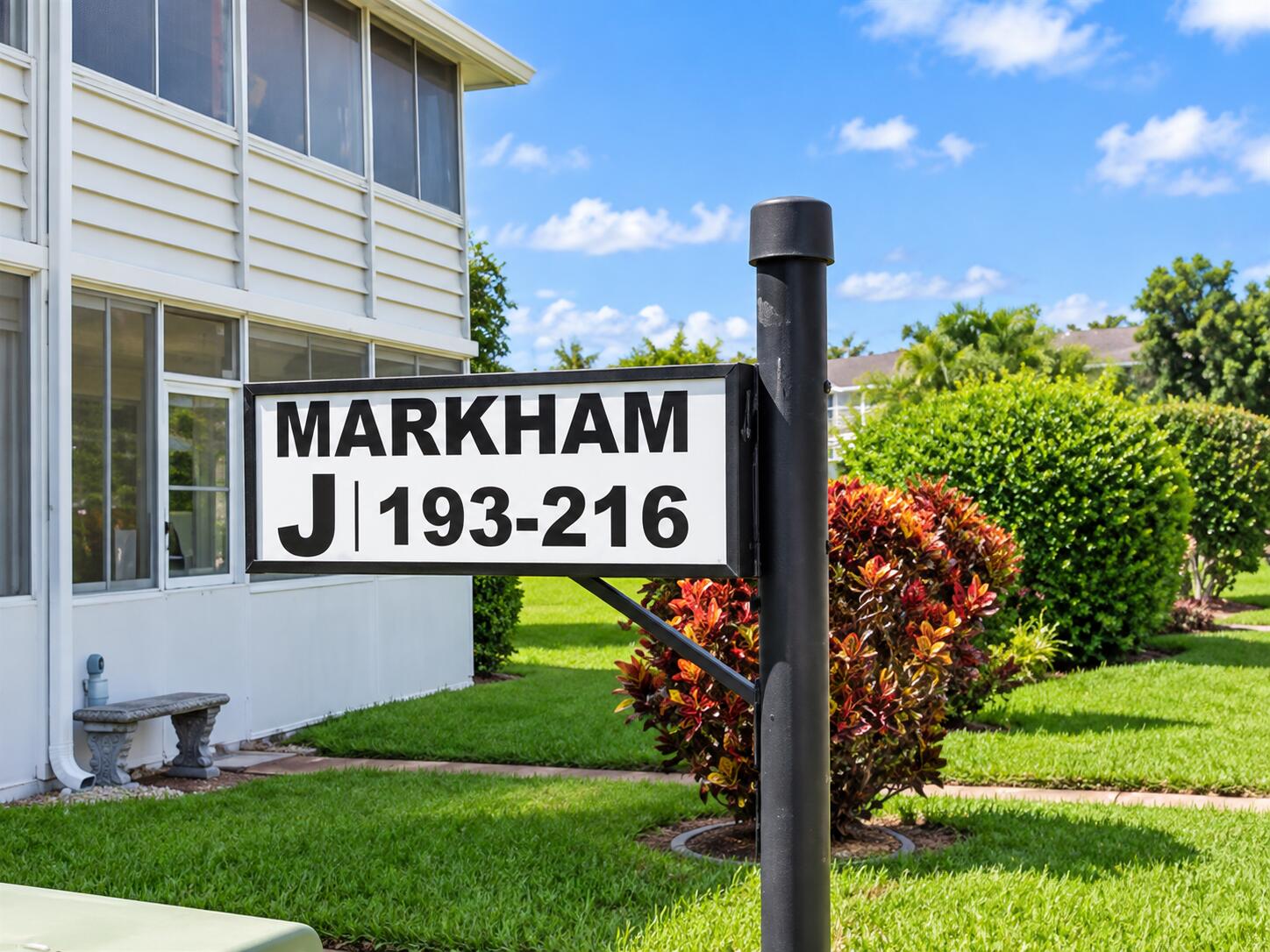 198 MARKHAM J Property Photo 1