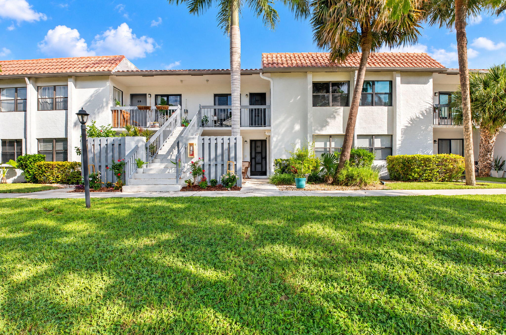 55 Tropic Isle Drive 33d Property Photo 1