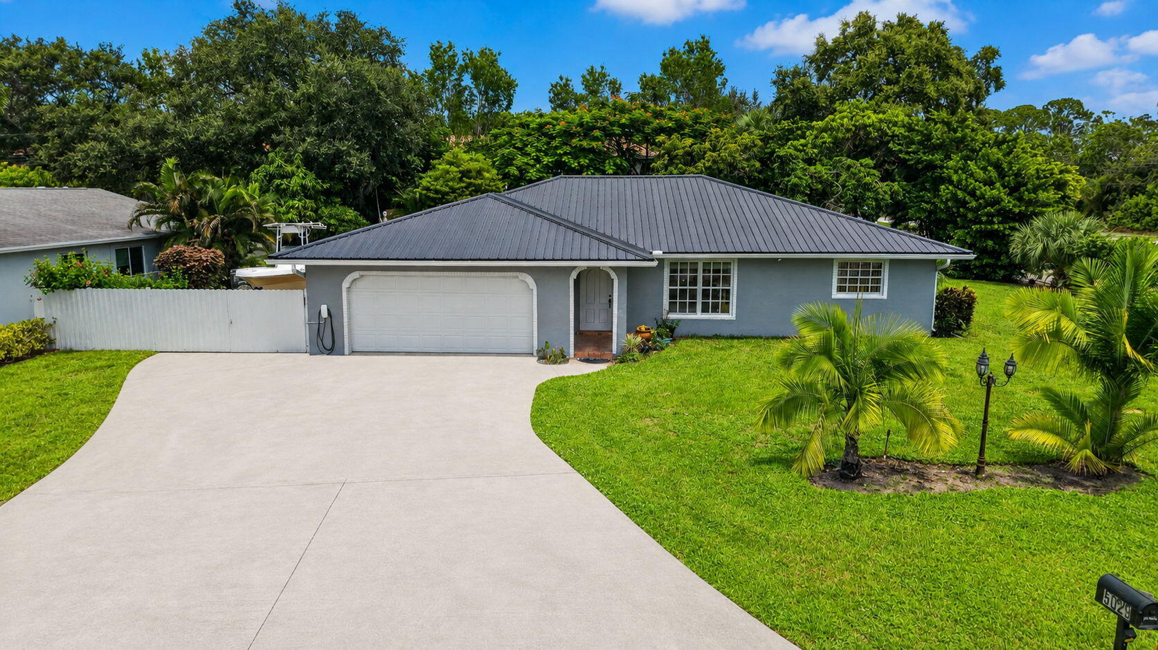 5029 Madison Road Property Photo 1