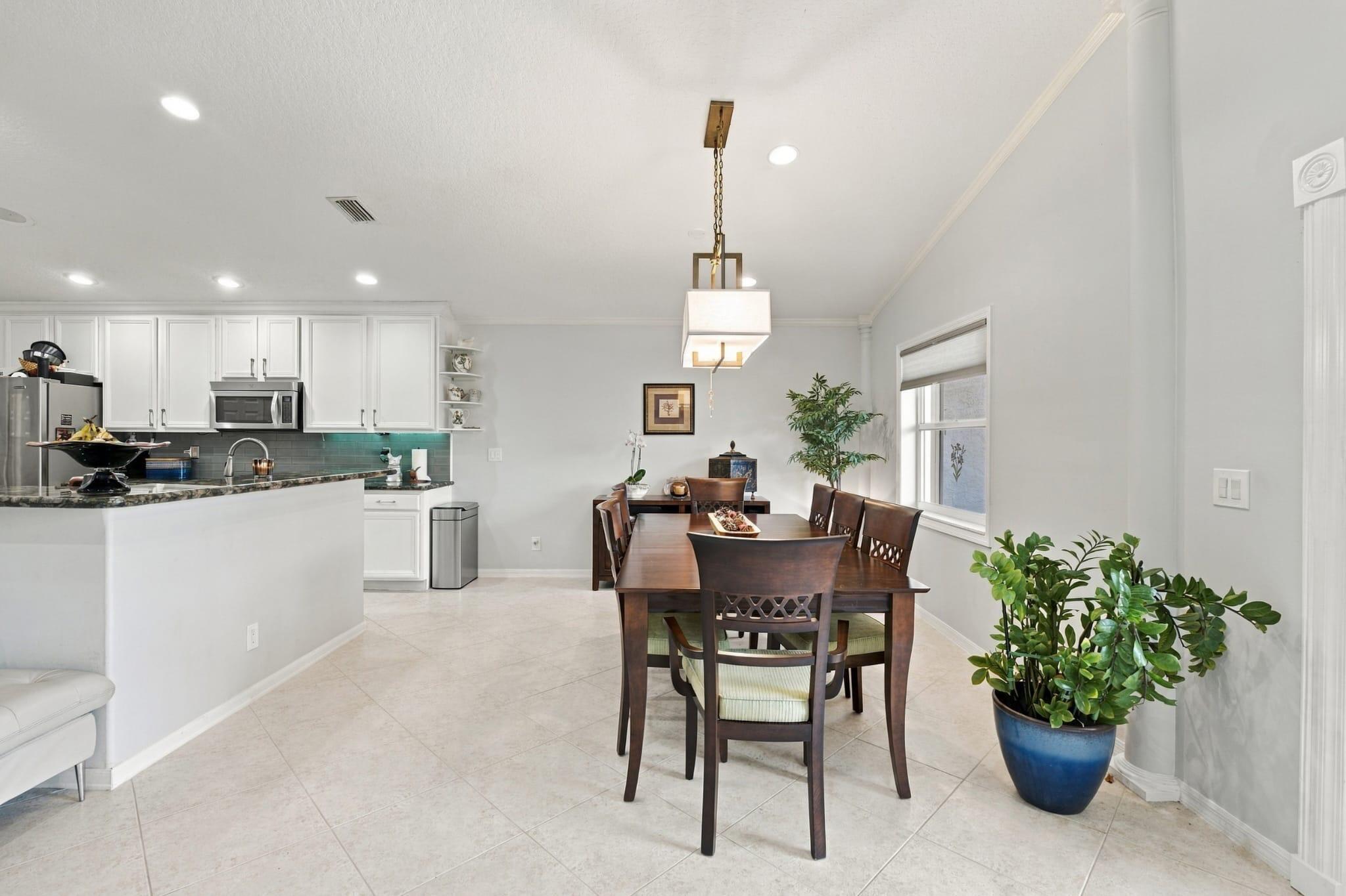 8335 Duomo Circle Property Photo 14
