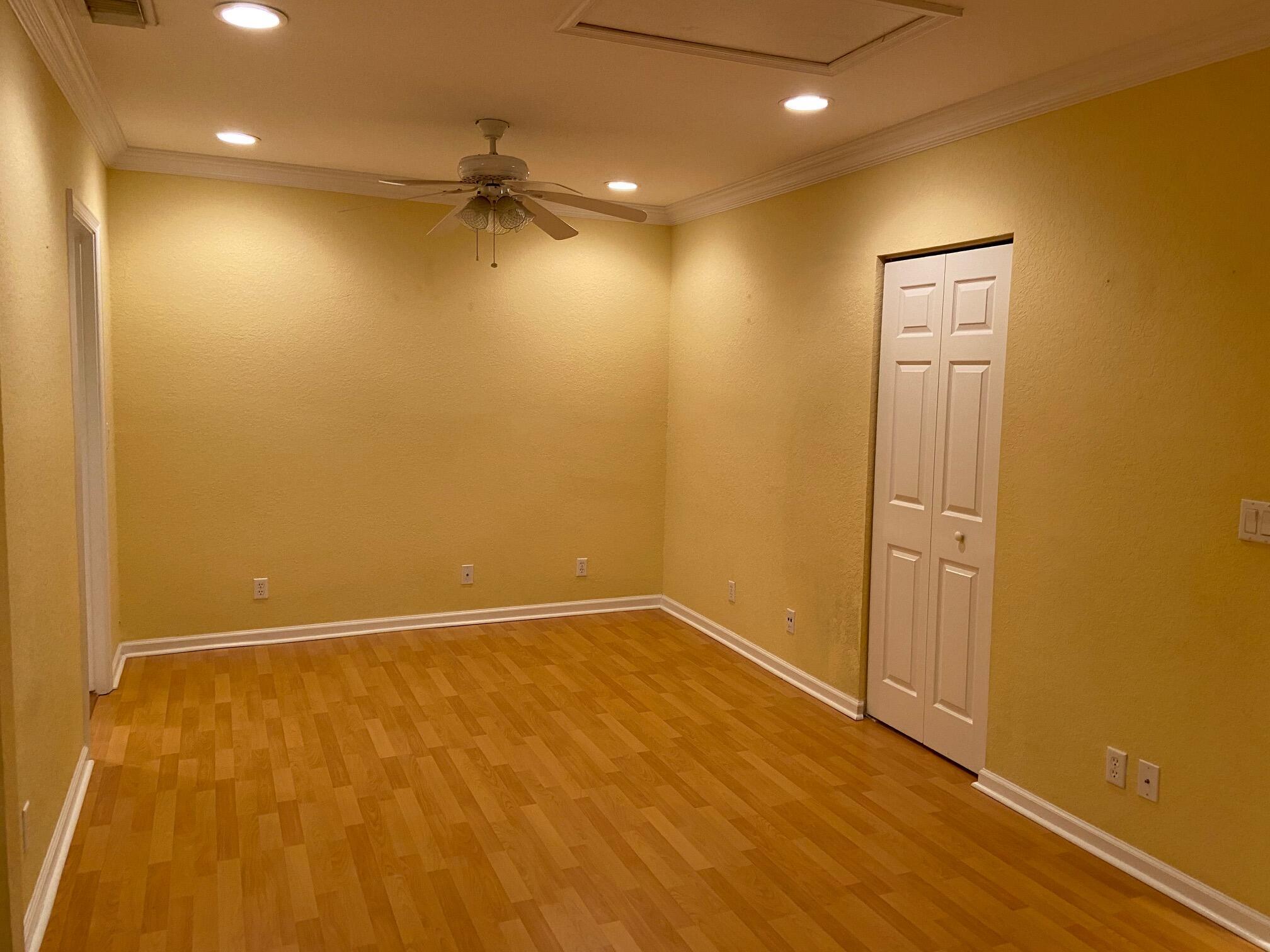 13377 Georgian Court Property Photo 18