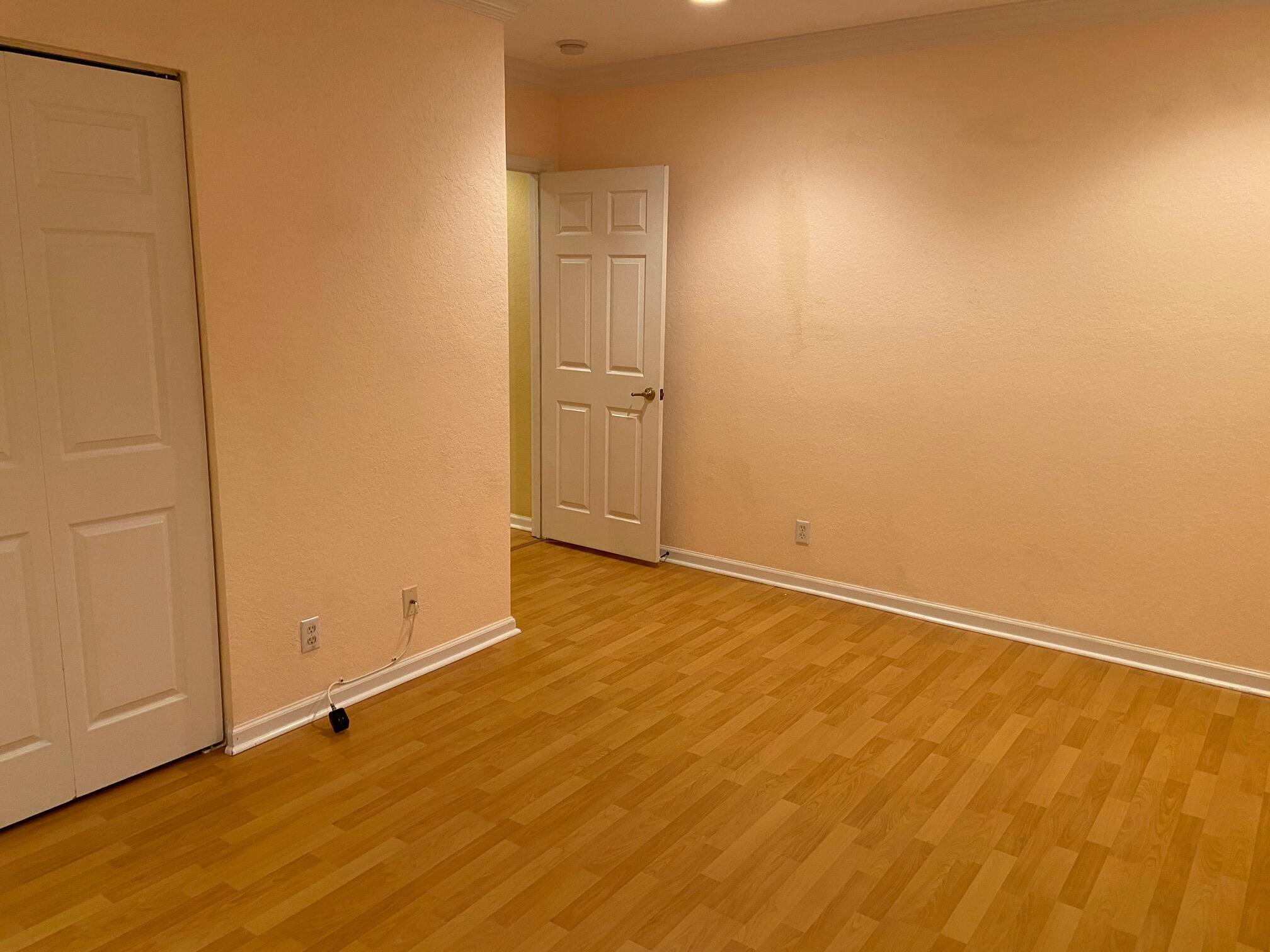13377 Georgian Court Property Photo 20