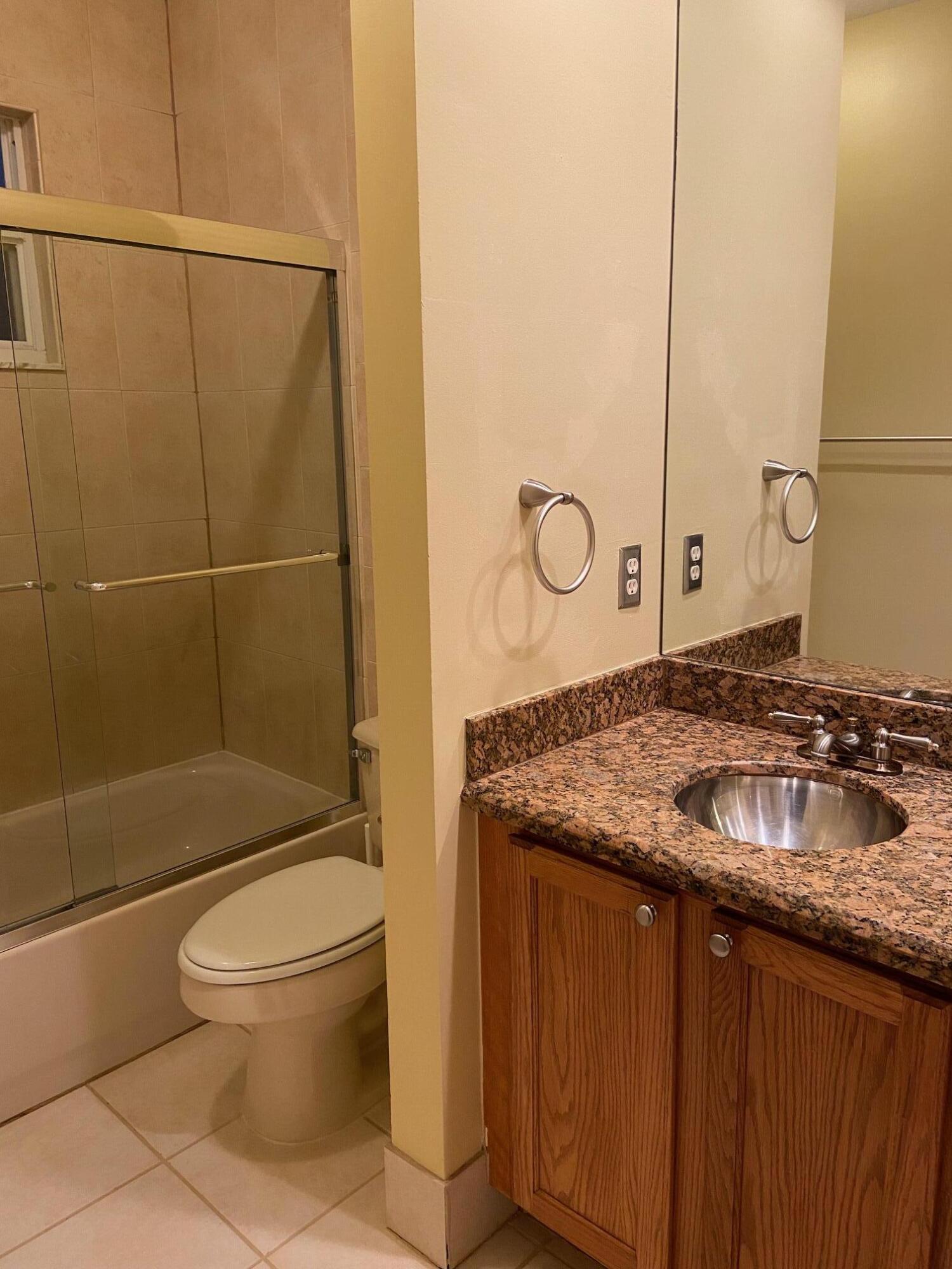 13377 Georgian Court Property Photo 25