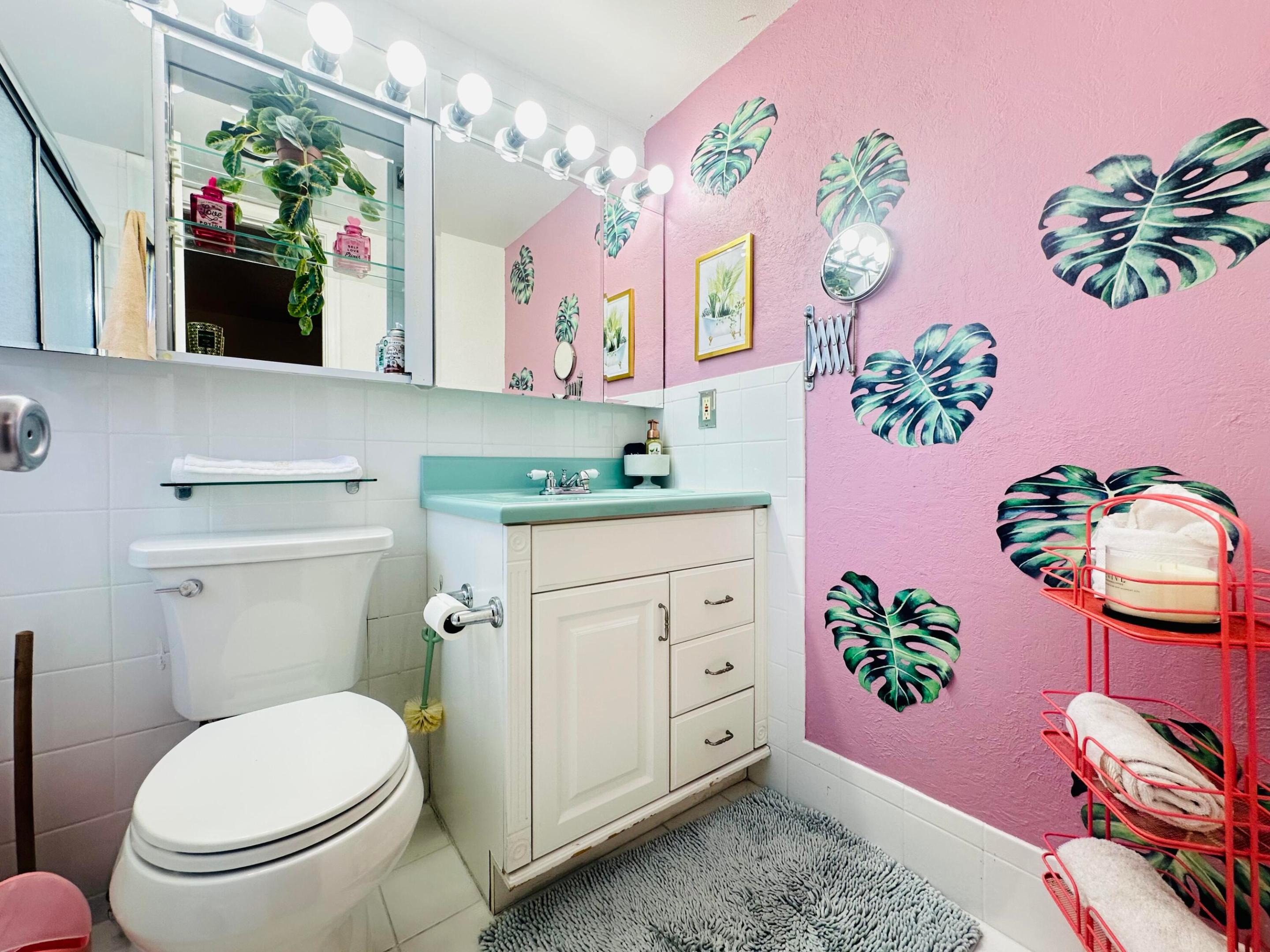 425 Durham N Property Photo 16