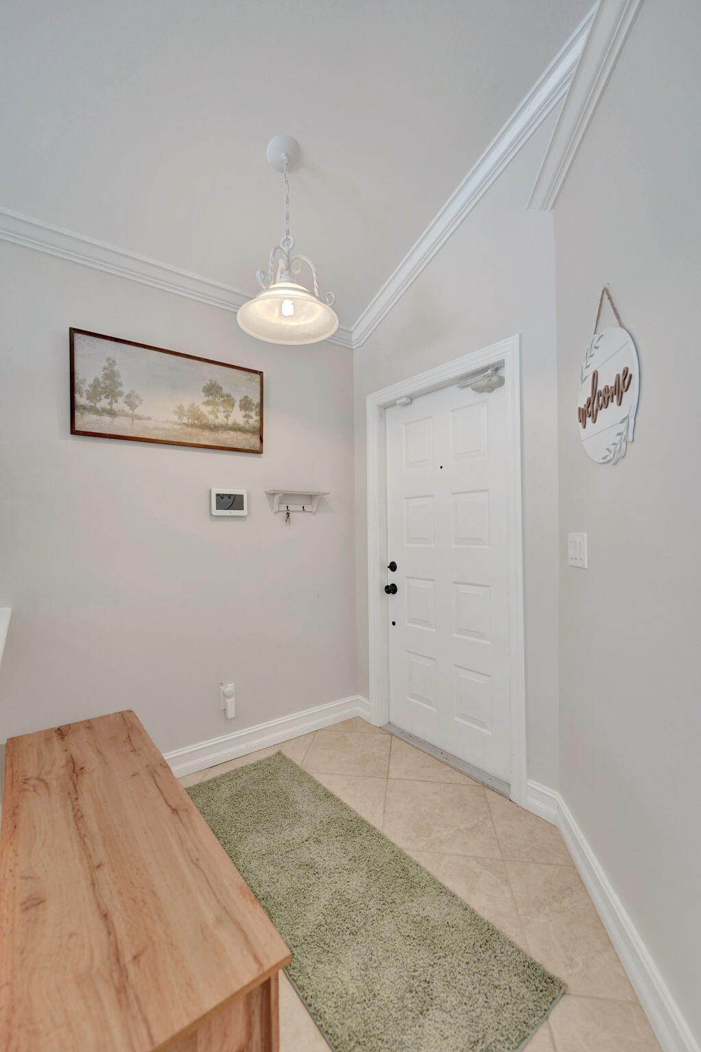8932 S Lake Park Circle S Property Photo 6