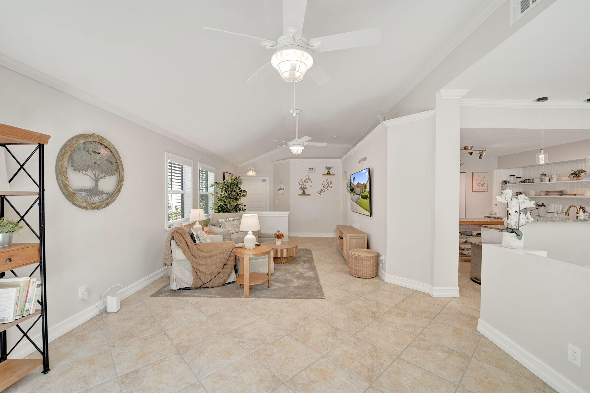 8932 S Lake Park Circle S Property Photo 15