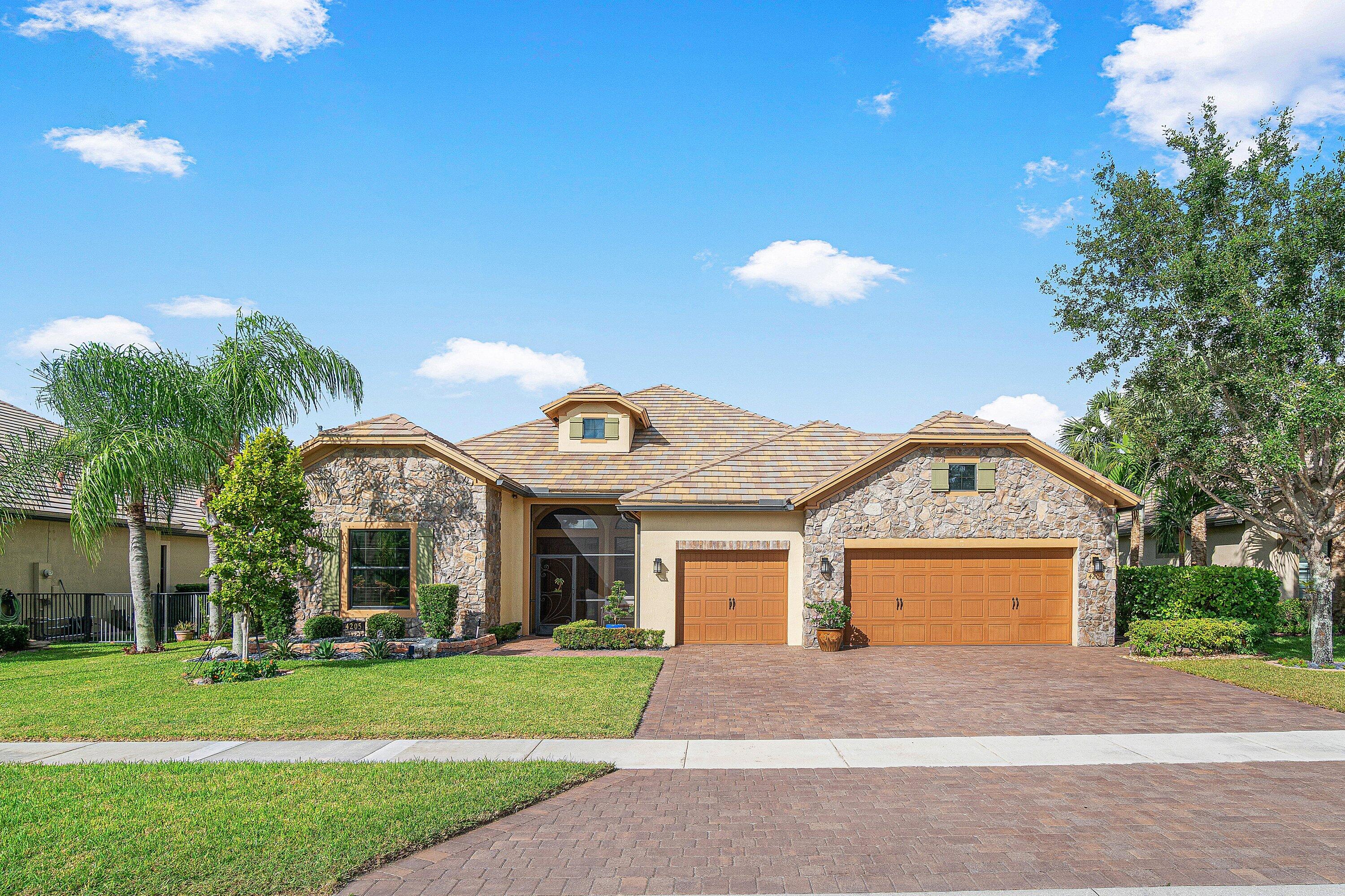 4205 Siena Circle Property Photo 1