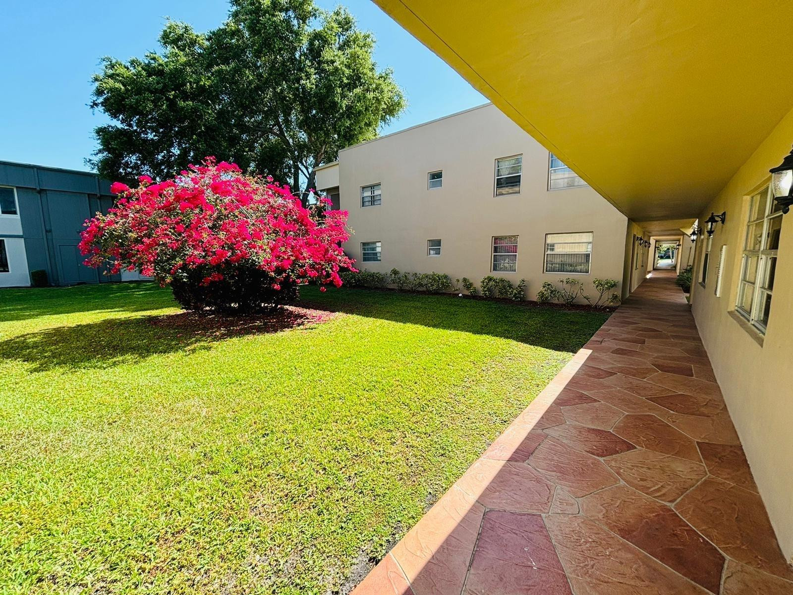 831 NORMANDY R 831 Property Photo 1