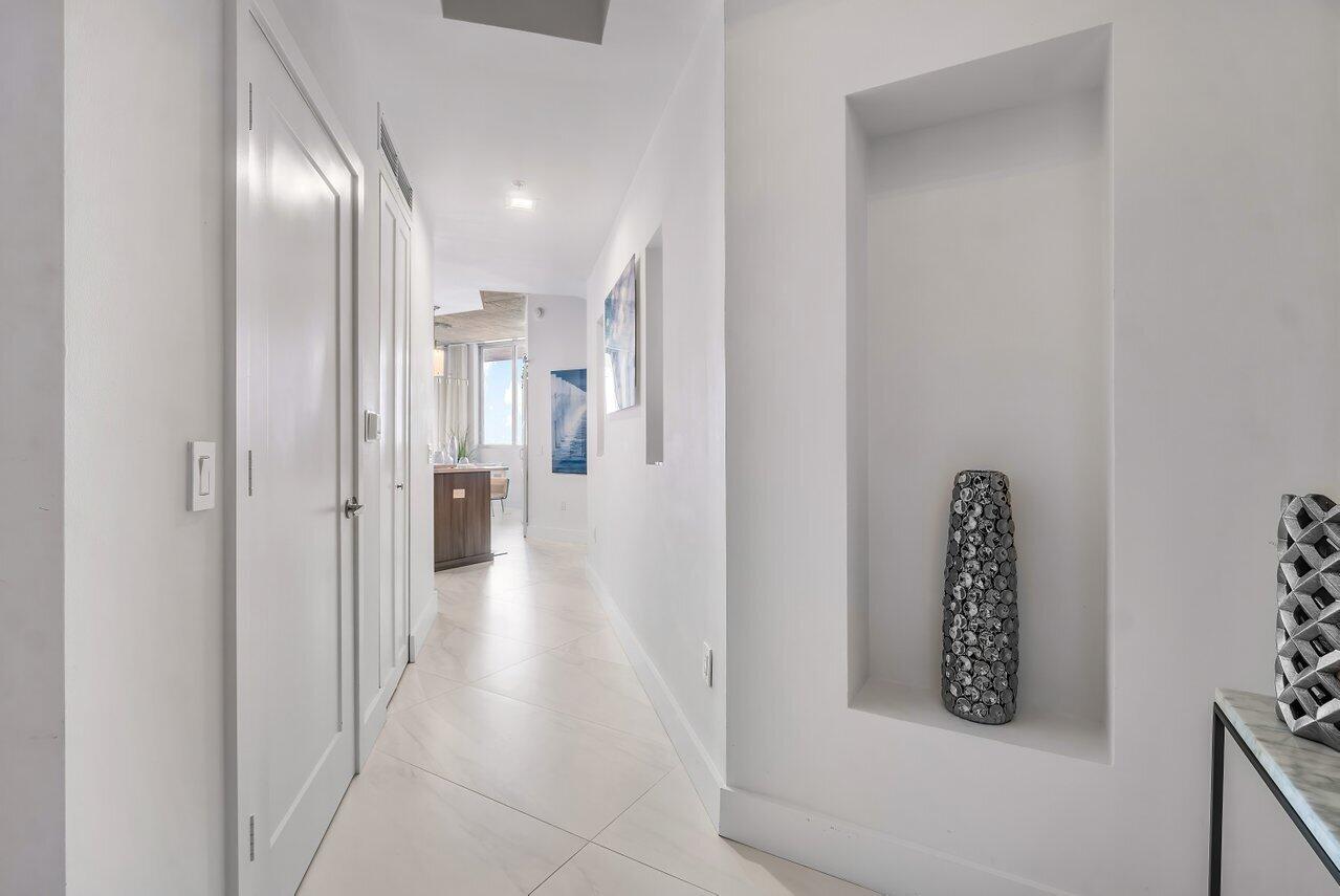 300 S Australian Avenue 805 Property Photo 18