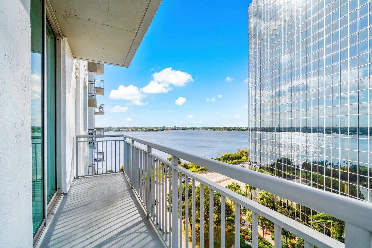 300 S Australian Avenue 805 Property Photo 21