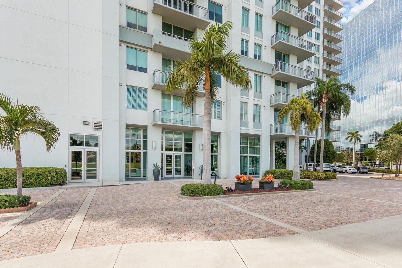 300 S Australian Avenue 805 Property Photo 27