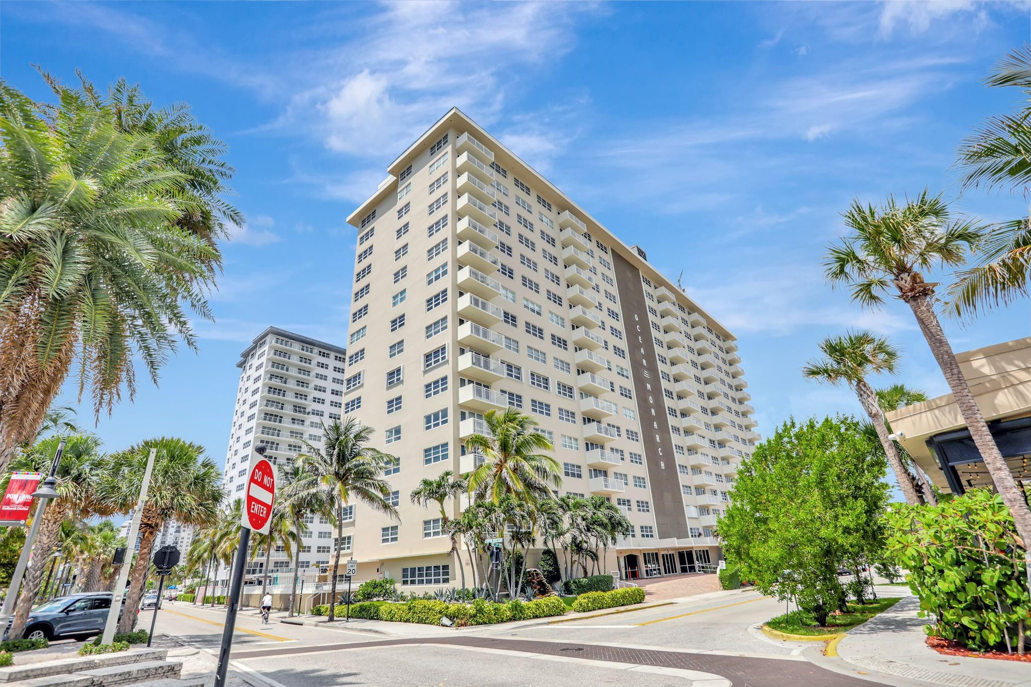 133 N Pompano Beach Boulevard 504 Property Photo 58