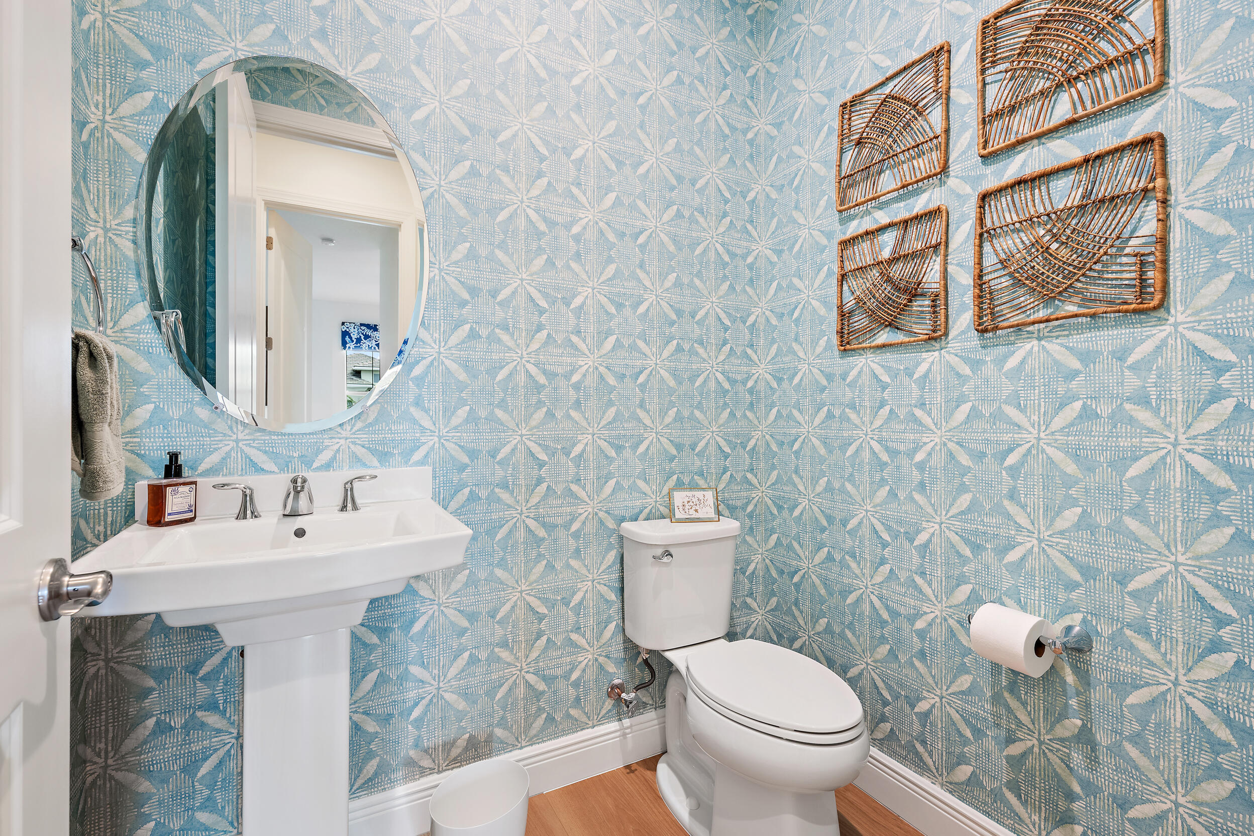10038 Regency Way Property Photo 21