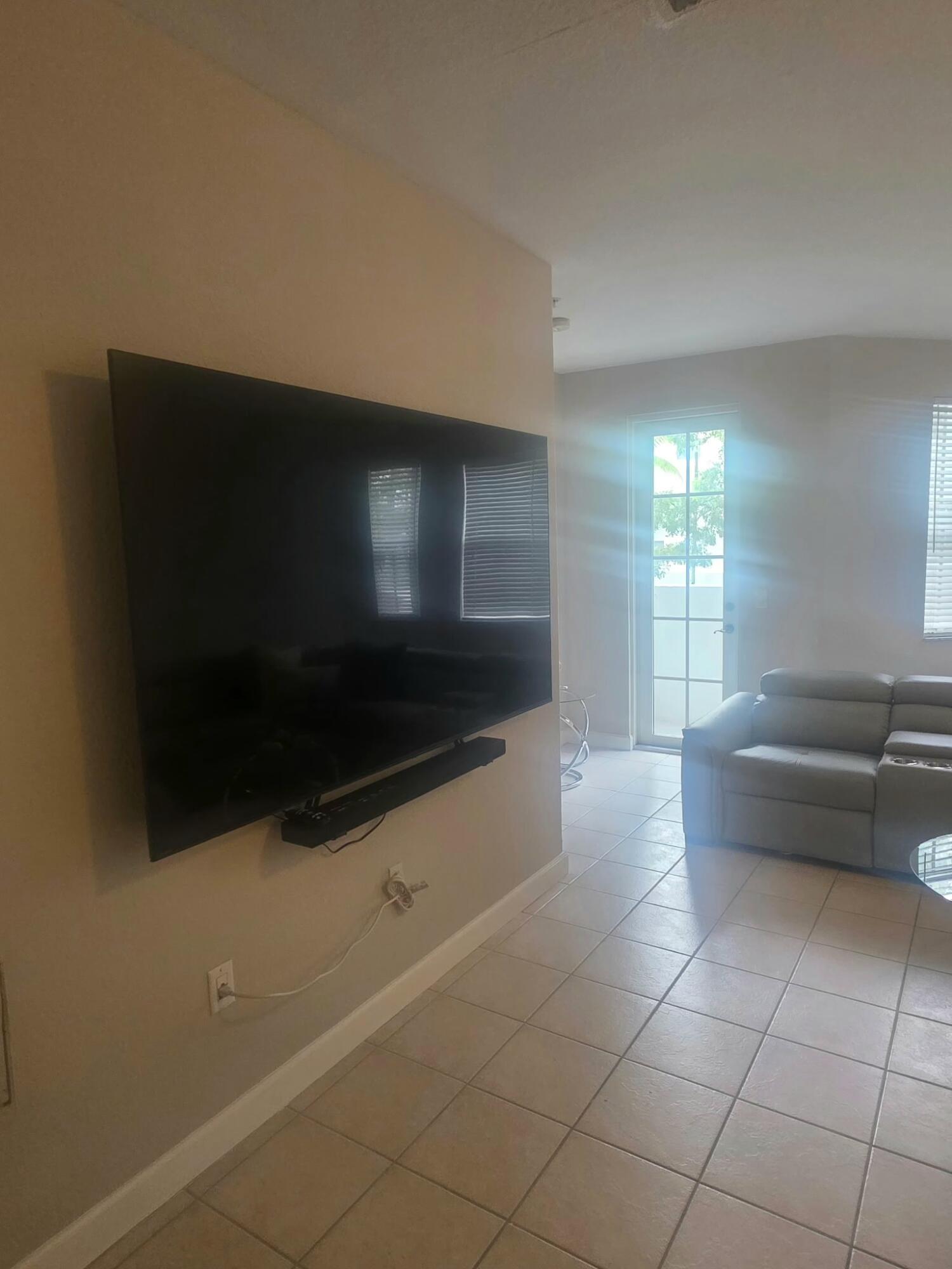 3903 Shoma Drive Na Property Photo 10