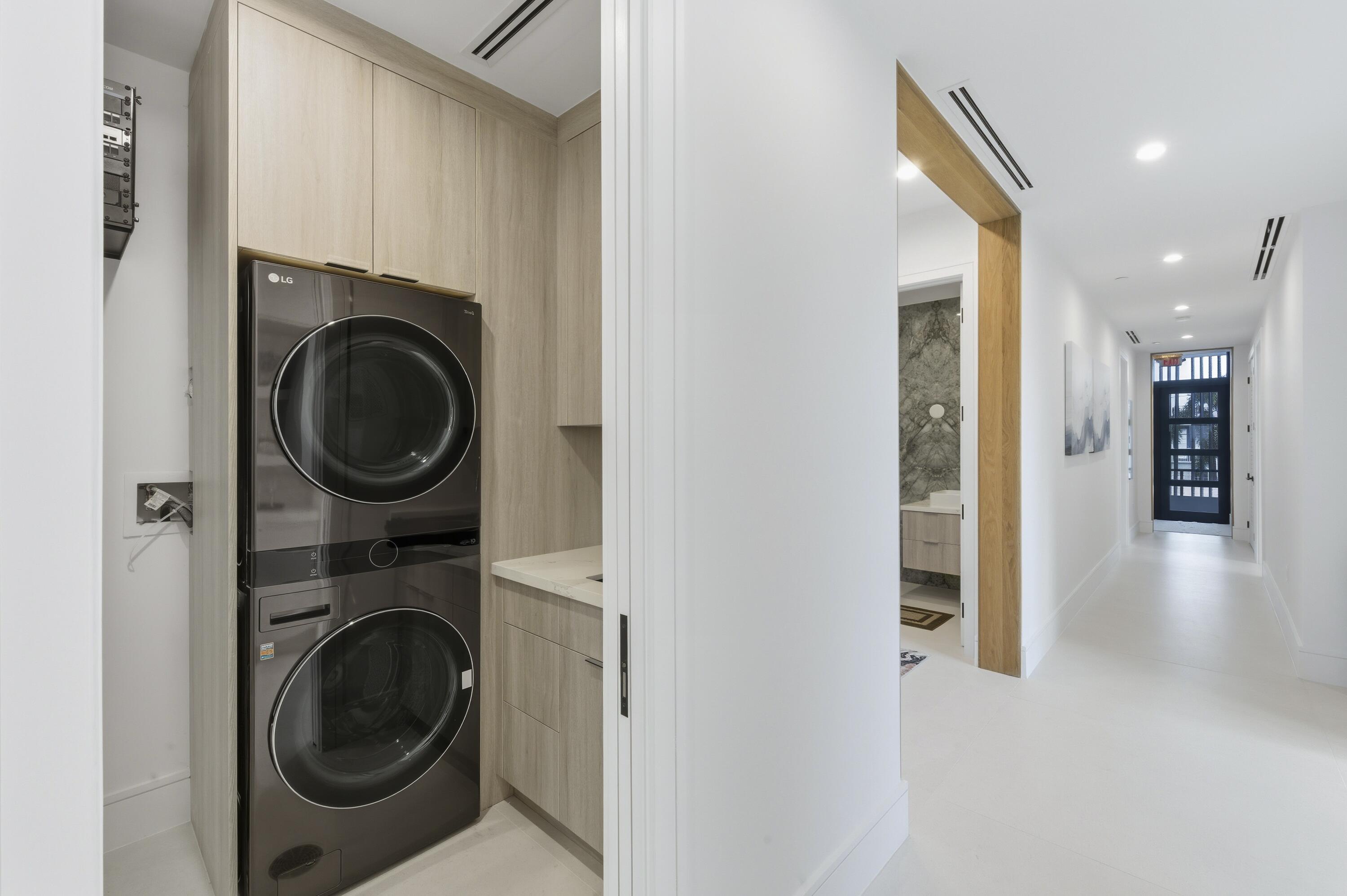 2323 Lake Drive 201 Property Photo 26