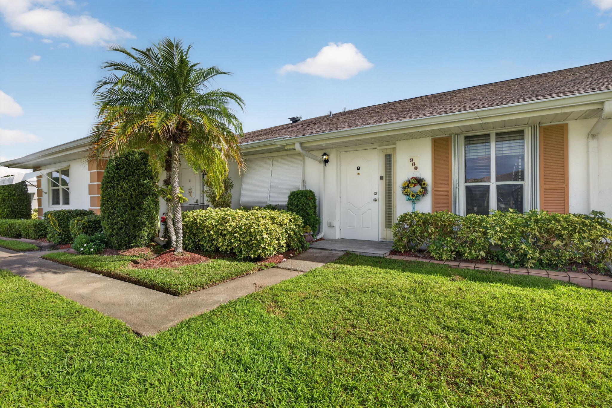 930 Savannas Point Drive B Property Photo 2