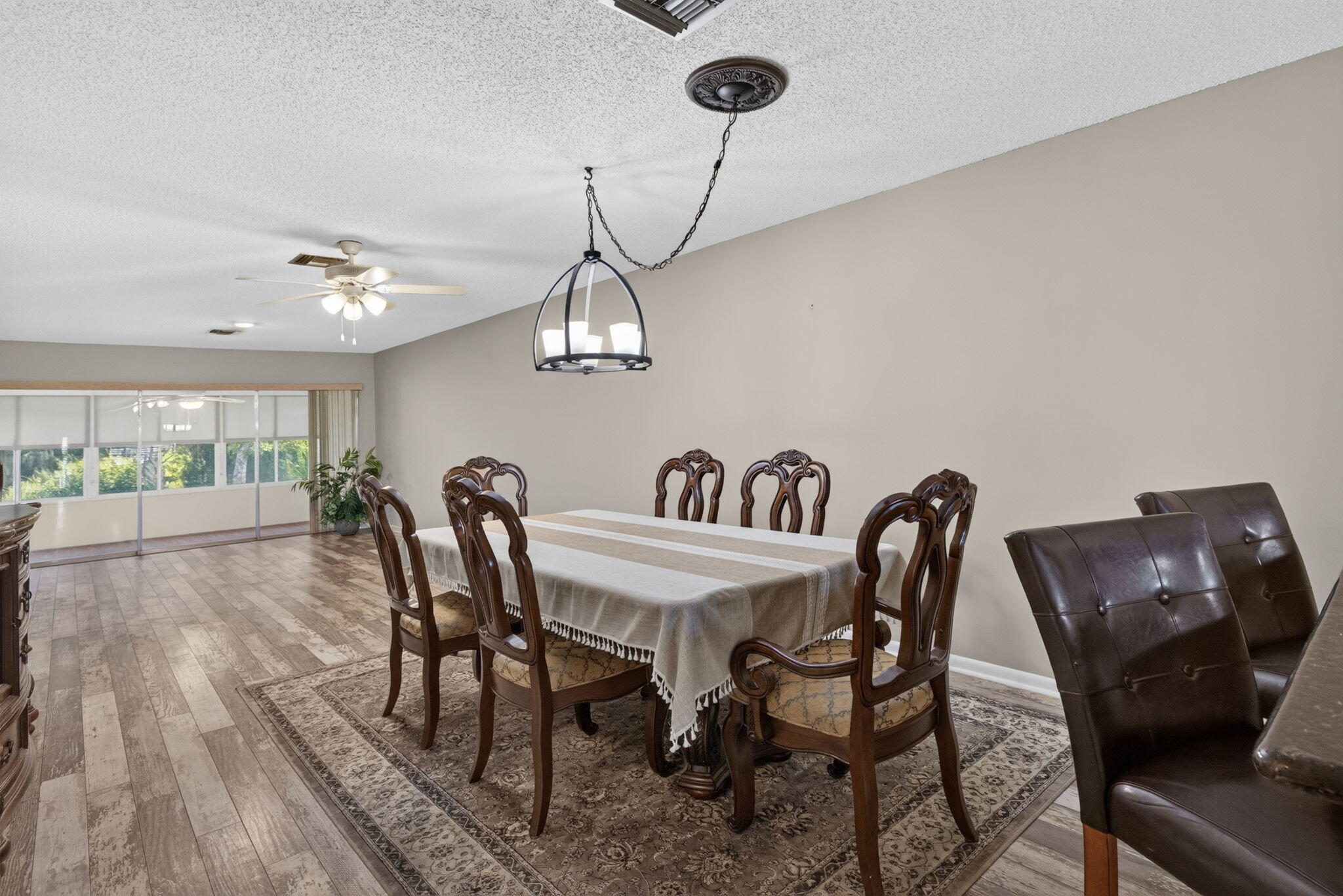 930 Savannas Point Drive B Property Photo 4