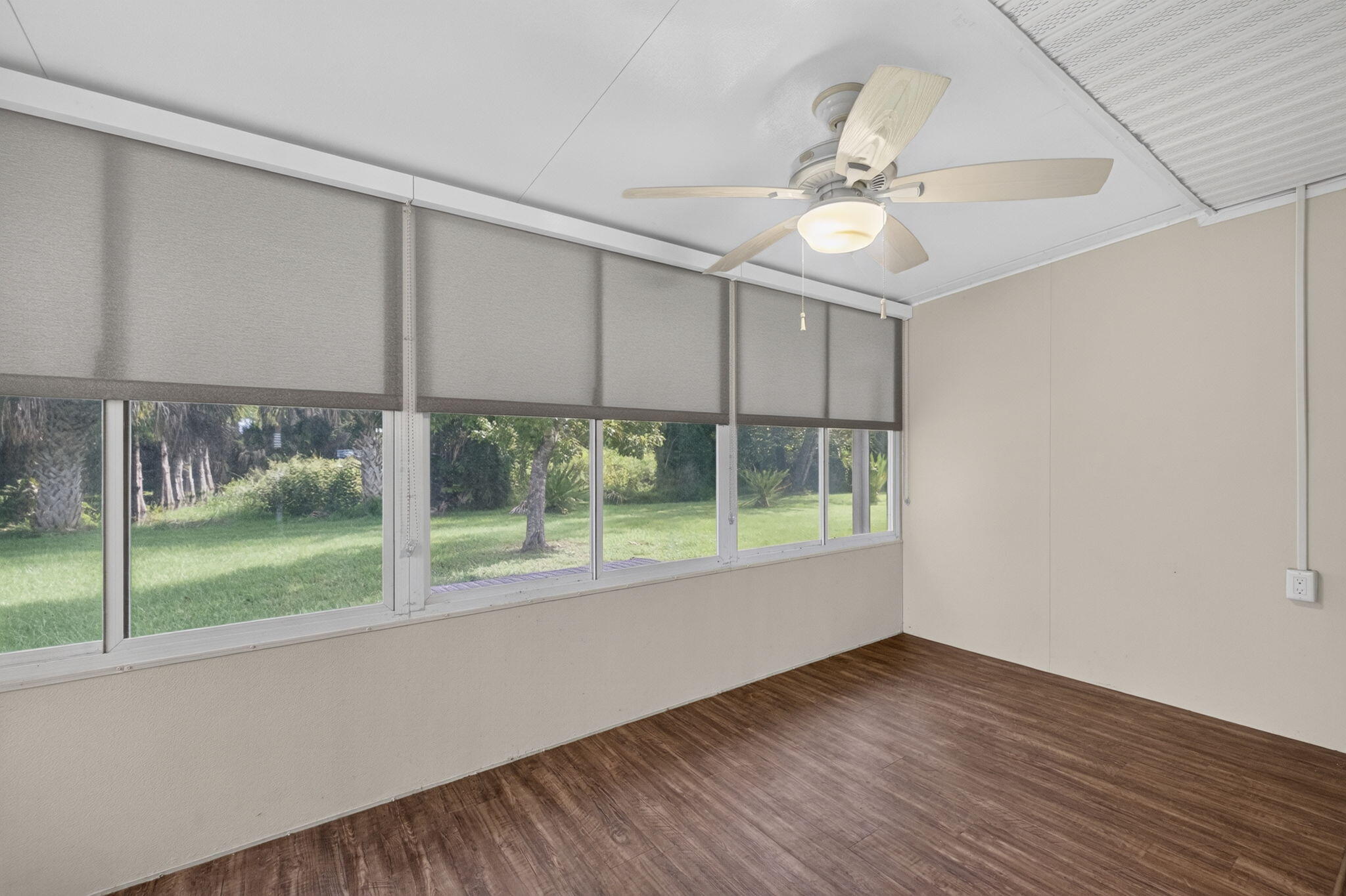 930 Savannas Point Drive B Property Photo 9