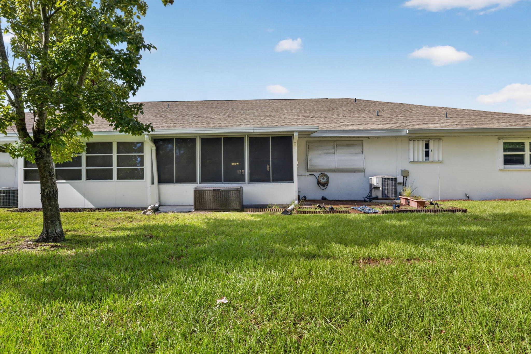 930 Savannas Point Drive B Property Photo 27