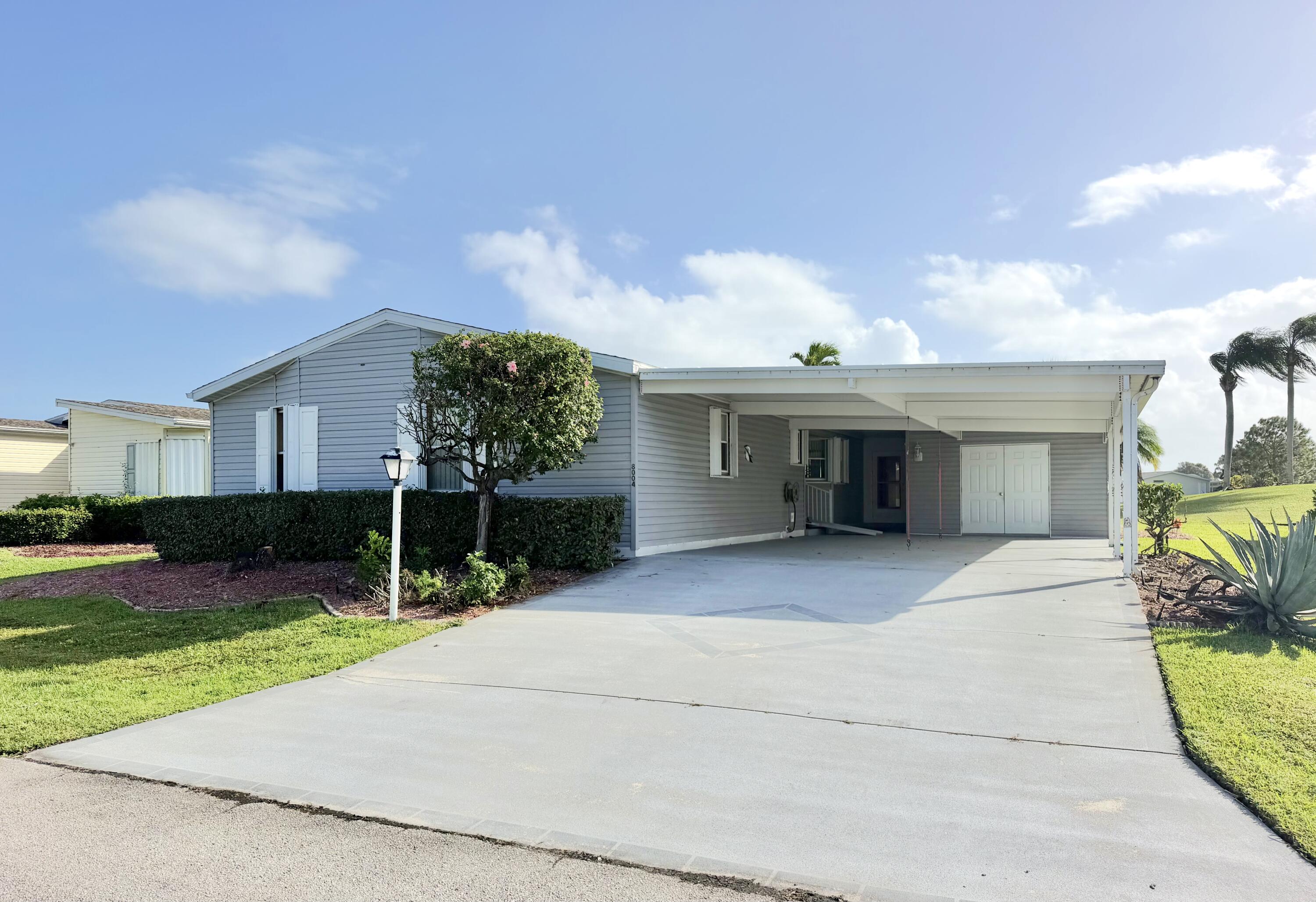 8004 9th Hole Drive Property Photo 1