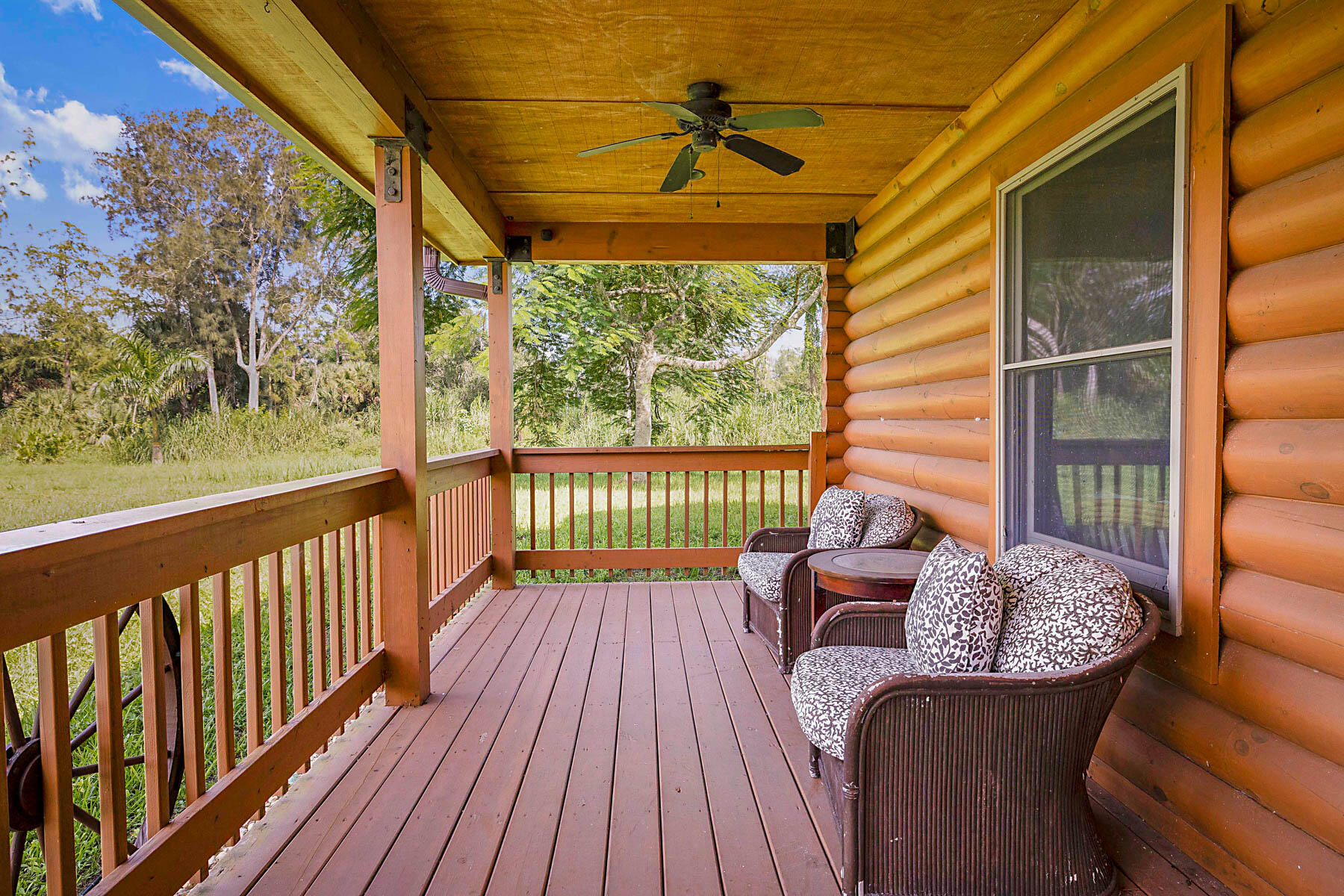 14594 Gruber Lane Property Photo 4