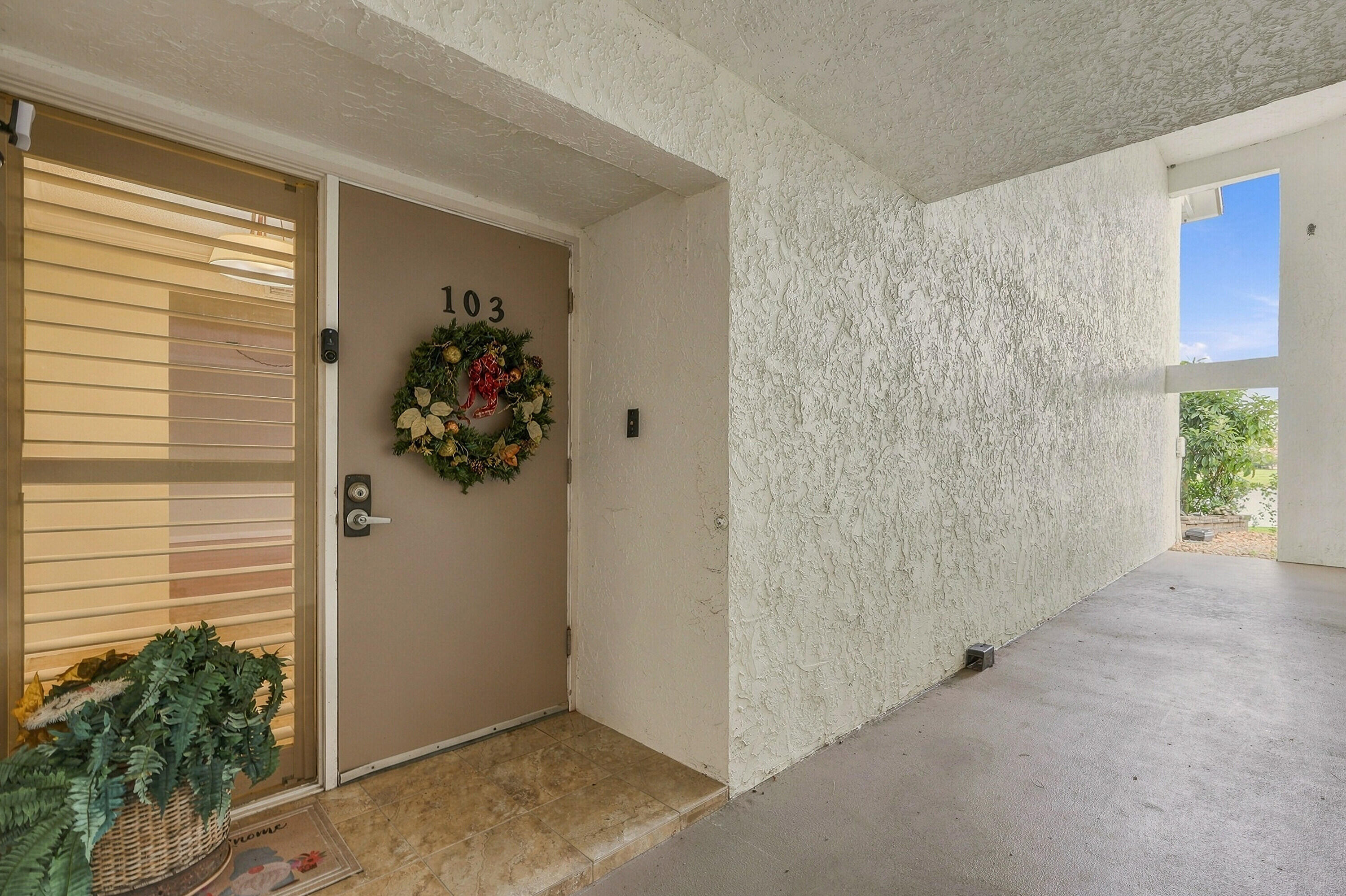 3351 Twin Lakes Terrace 103 Property Photo 1