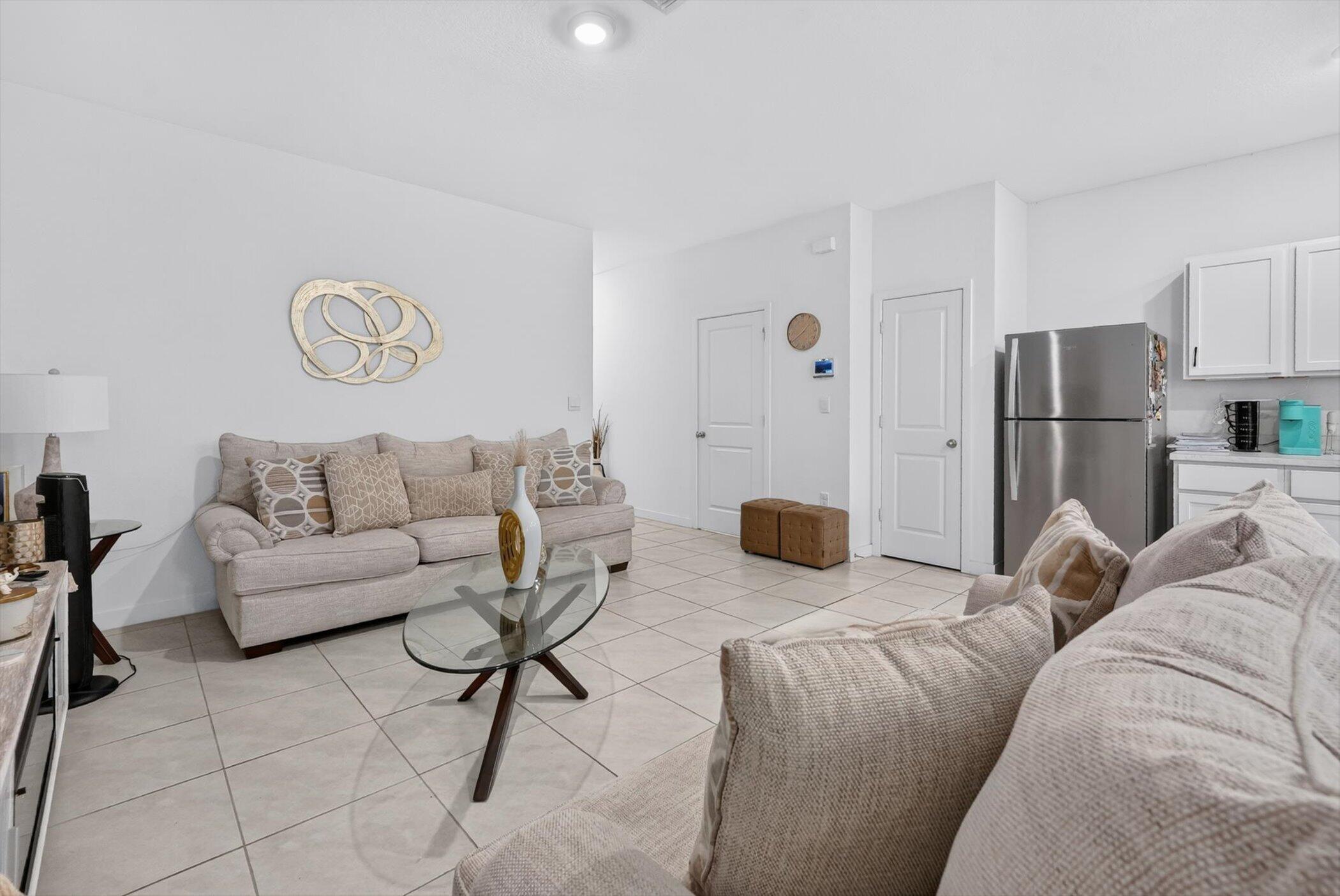353 Nw 9th Street Property Photo 15