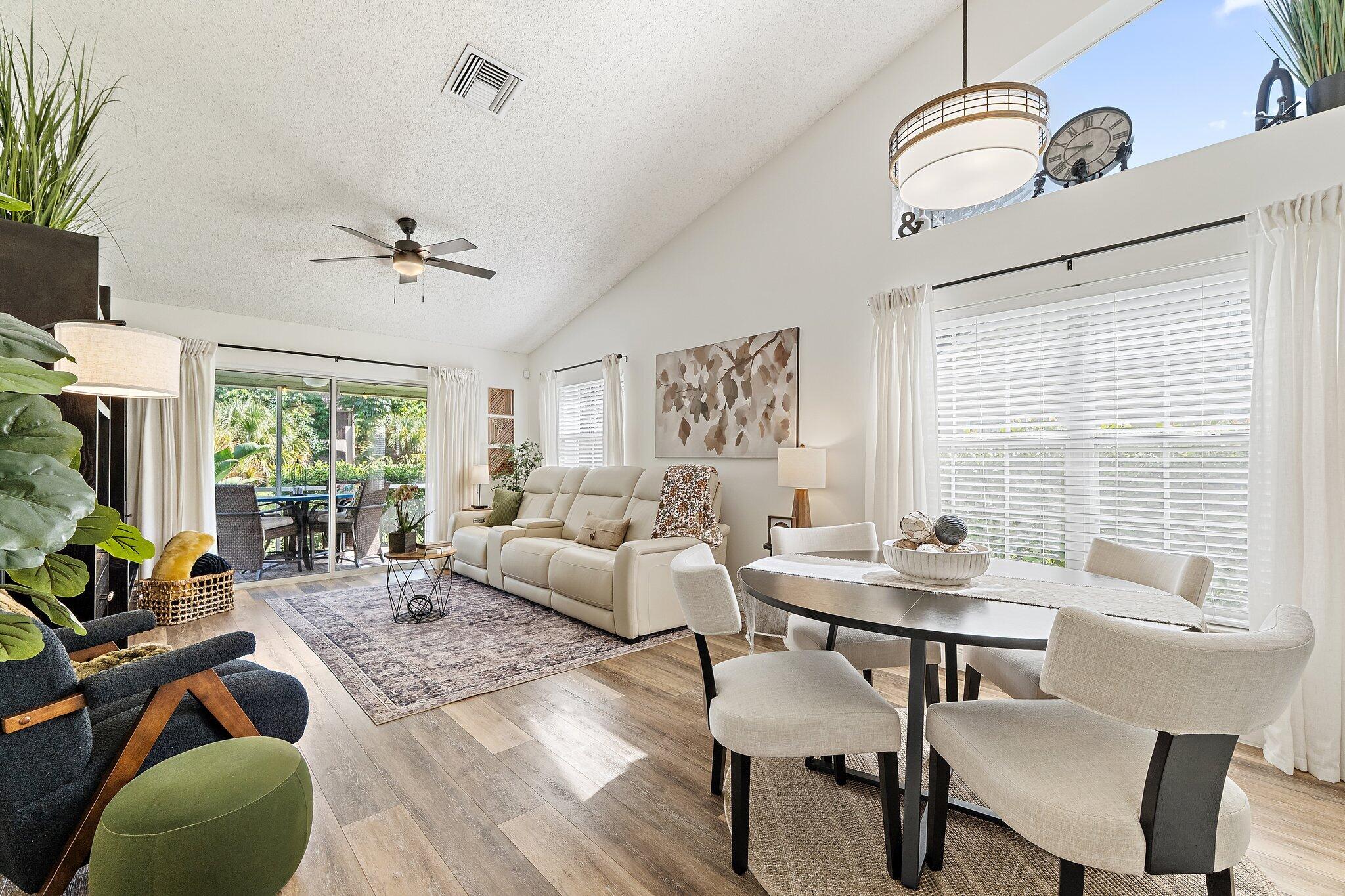 13146 Quiet Woods Road B Property Photo 14