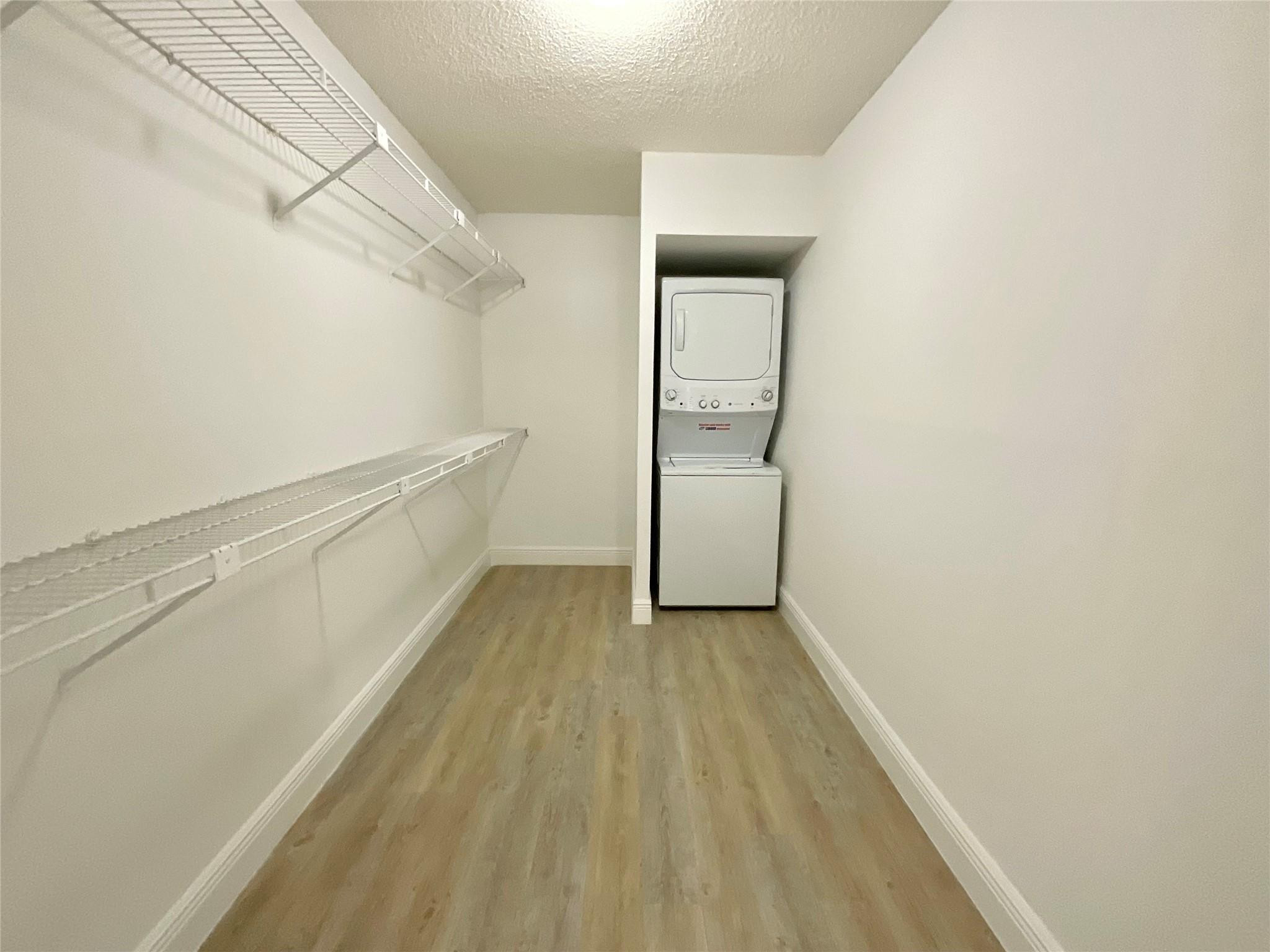 9517 Fontainebleau Boulevard 561-412 Property Photo 7
