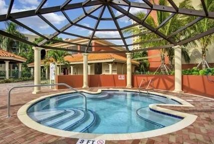 9517 Fontainebleau Boulevard 561-412 Property Photo 16