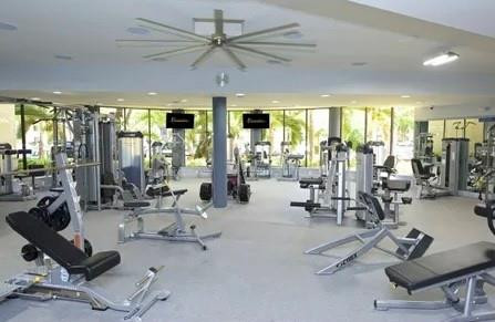 9517 Fontainebleau Boulevard 561-412 Property Photo 19