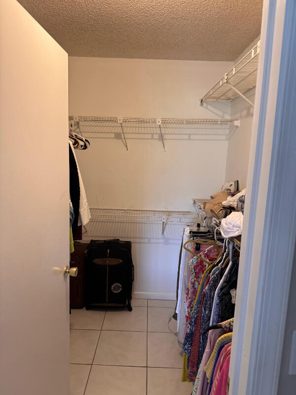 23099 Barwood Lane N 101 Property Photo 10