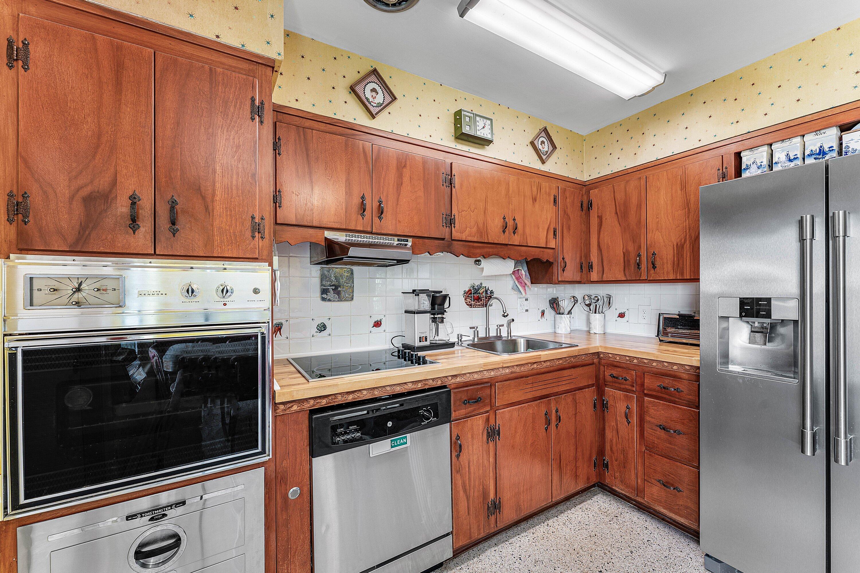 418 Virginia Drive Property Photo 8