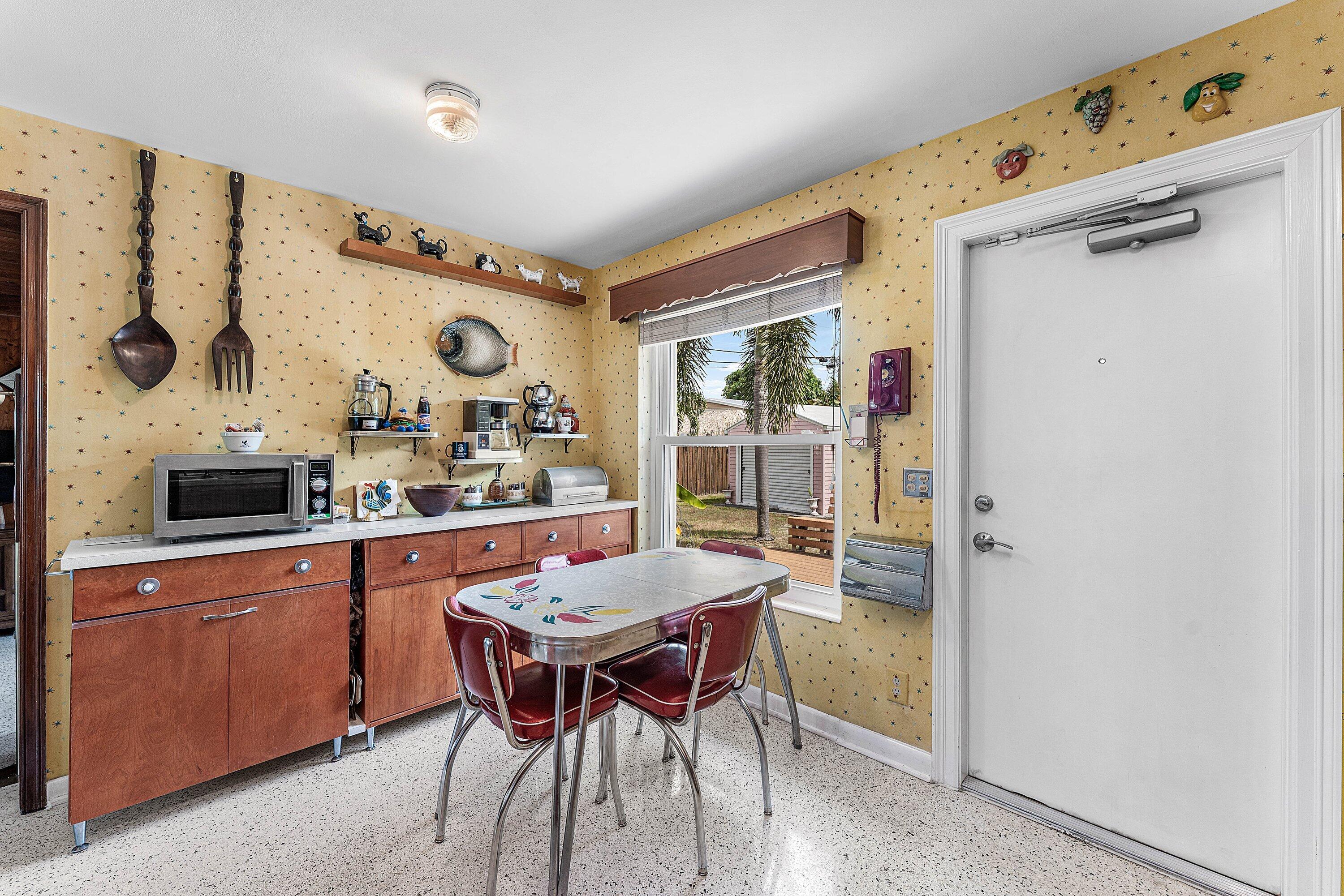 418 Virginia Drive Property Photo 11