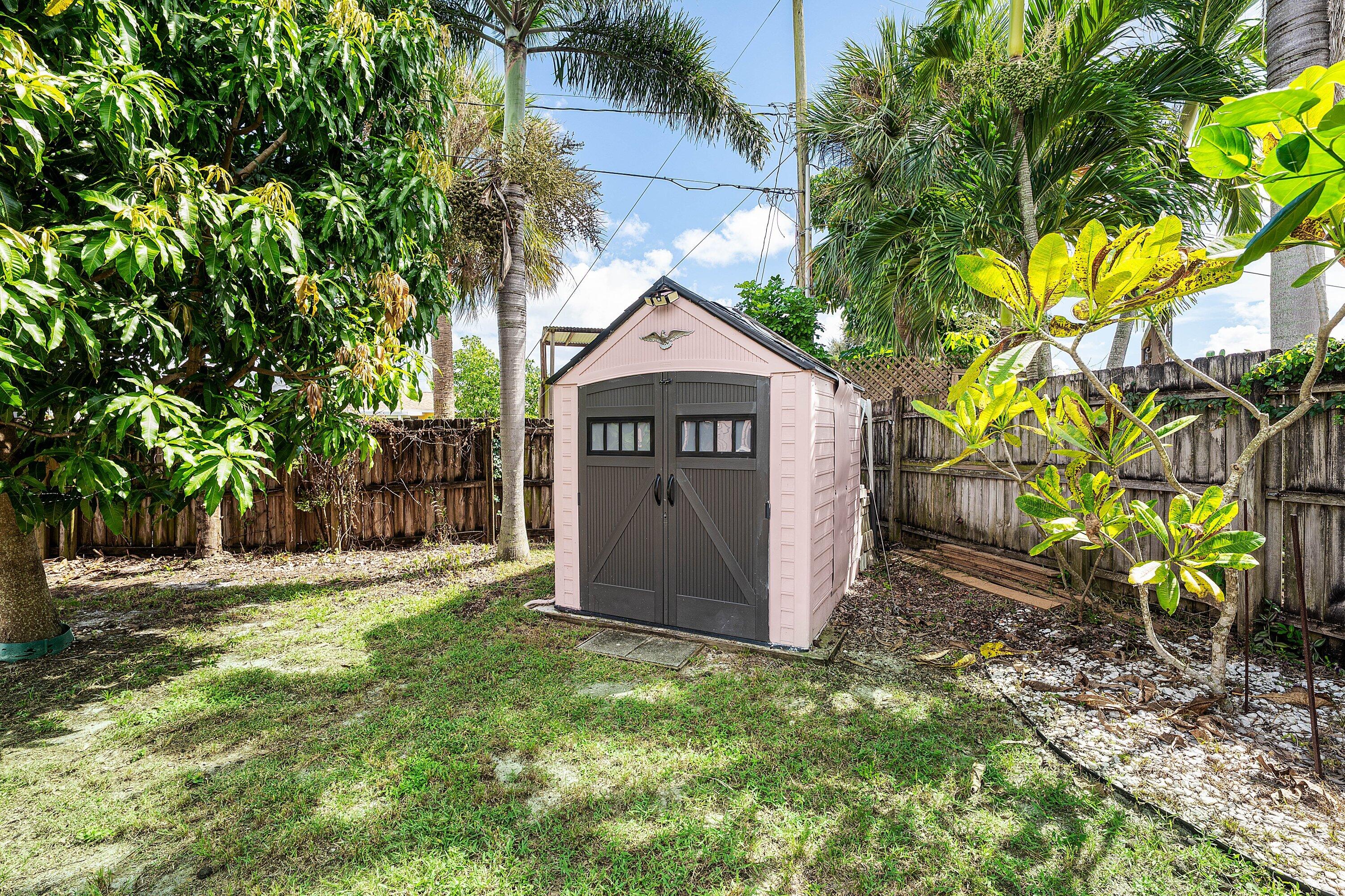 418 Virginia Drive Property Photo 31