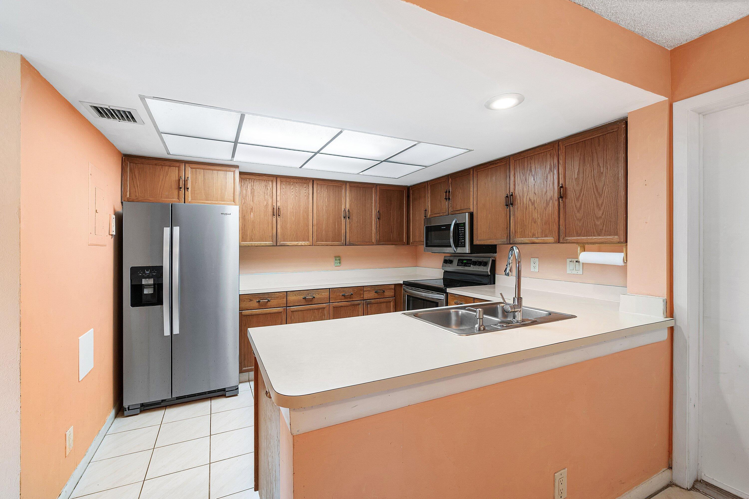 5272 Buckhead Circle 01010 Property Photo 10