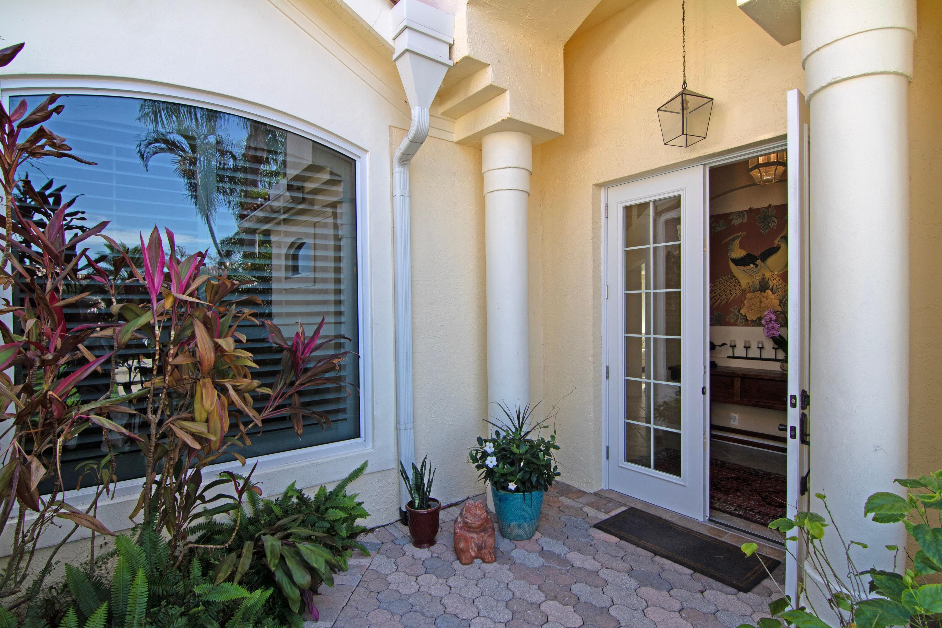 12587 Mallet Circle Property Photo 5
