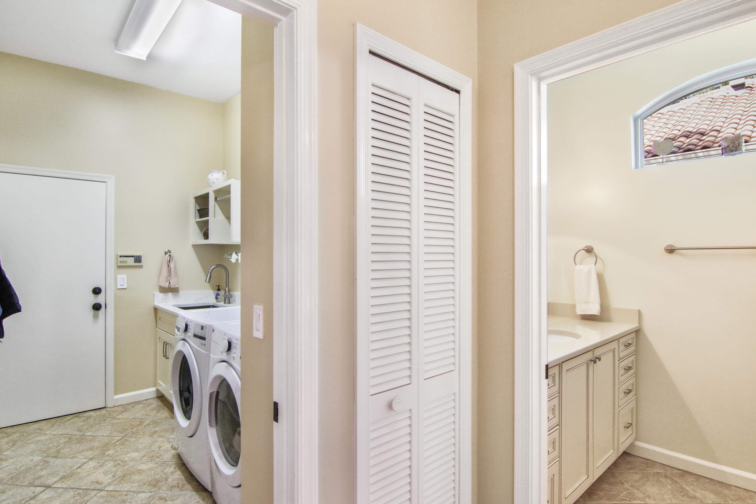 12587 Mallet Circle Property Photo 22