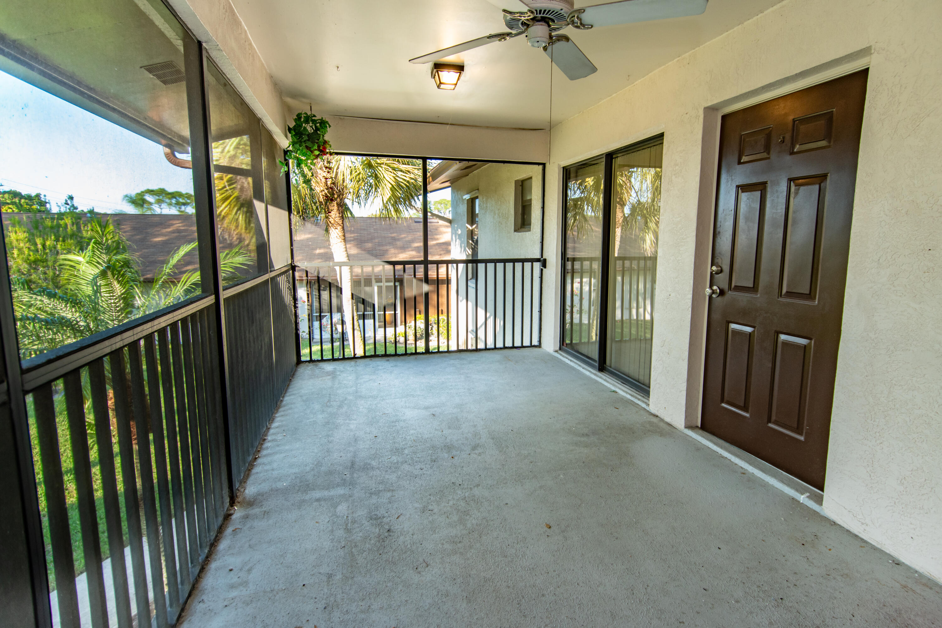 6531 Se Federal Hwy F-201 Highway F 201 Property Photo 1