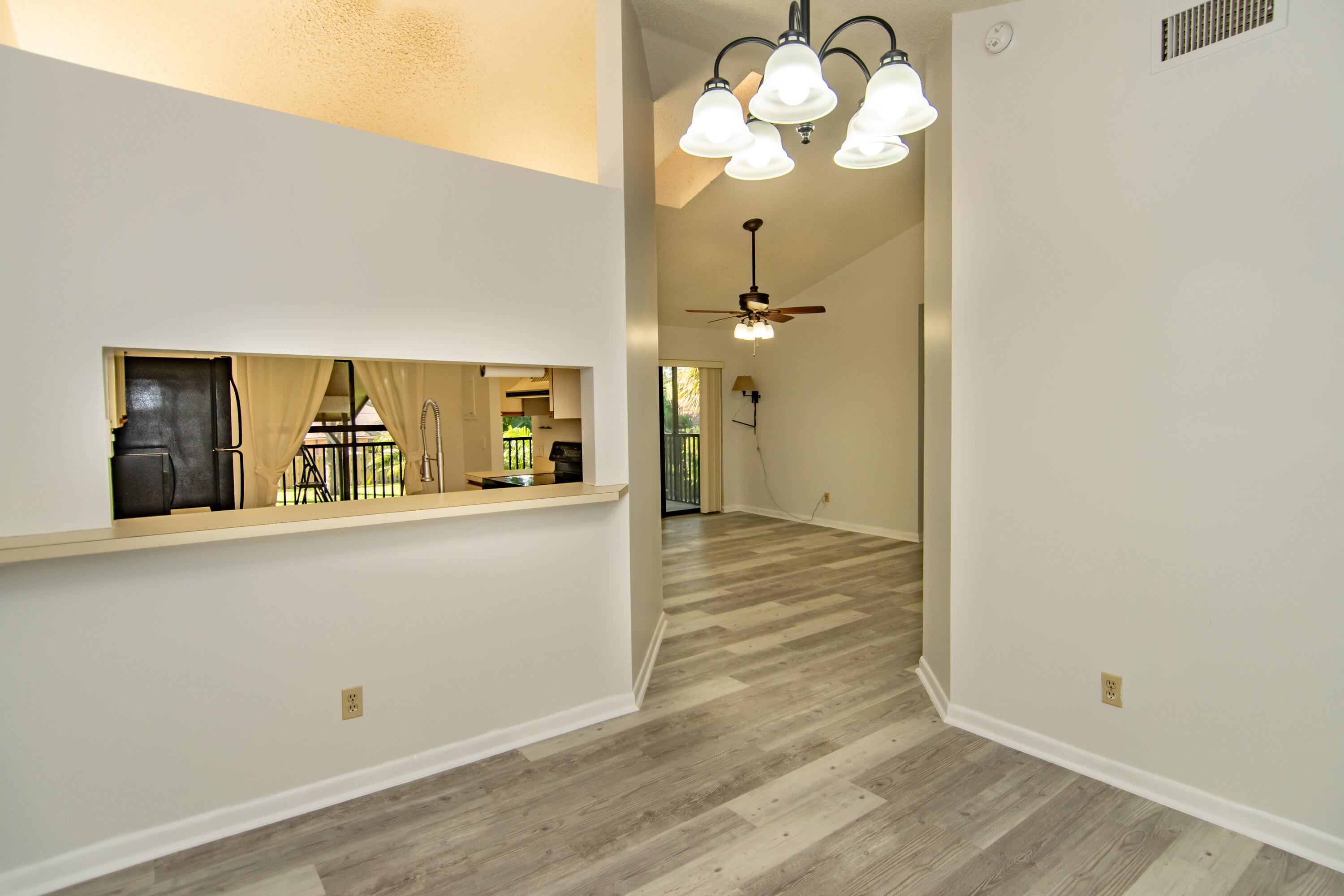 6531 Se Federal Hwy F-201 Highway F 201 Property Photo 4