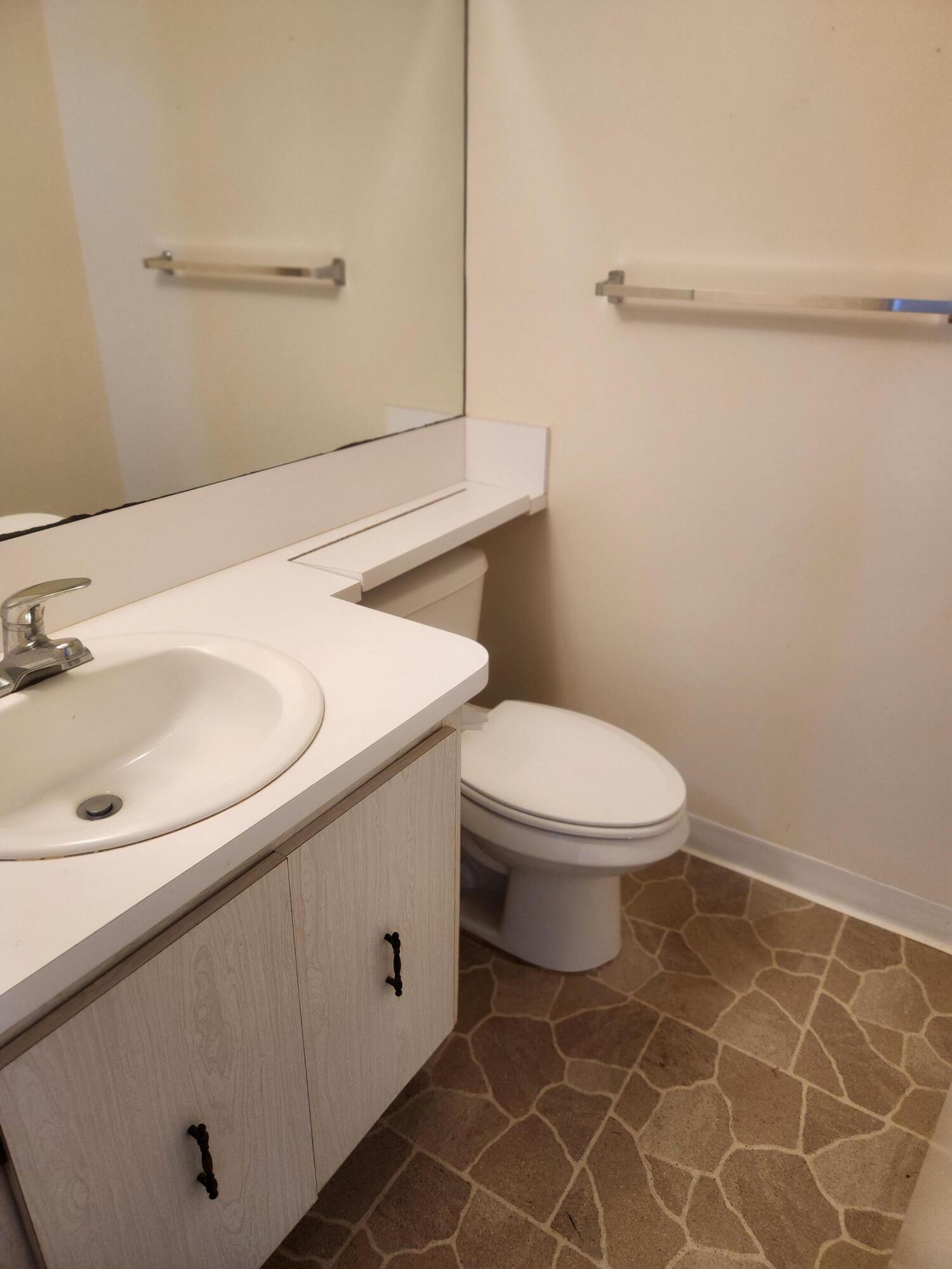 B26091425 Property Photo 11
