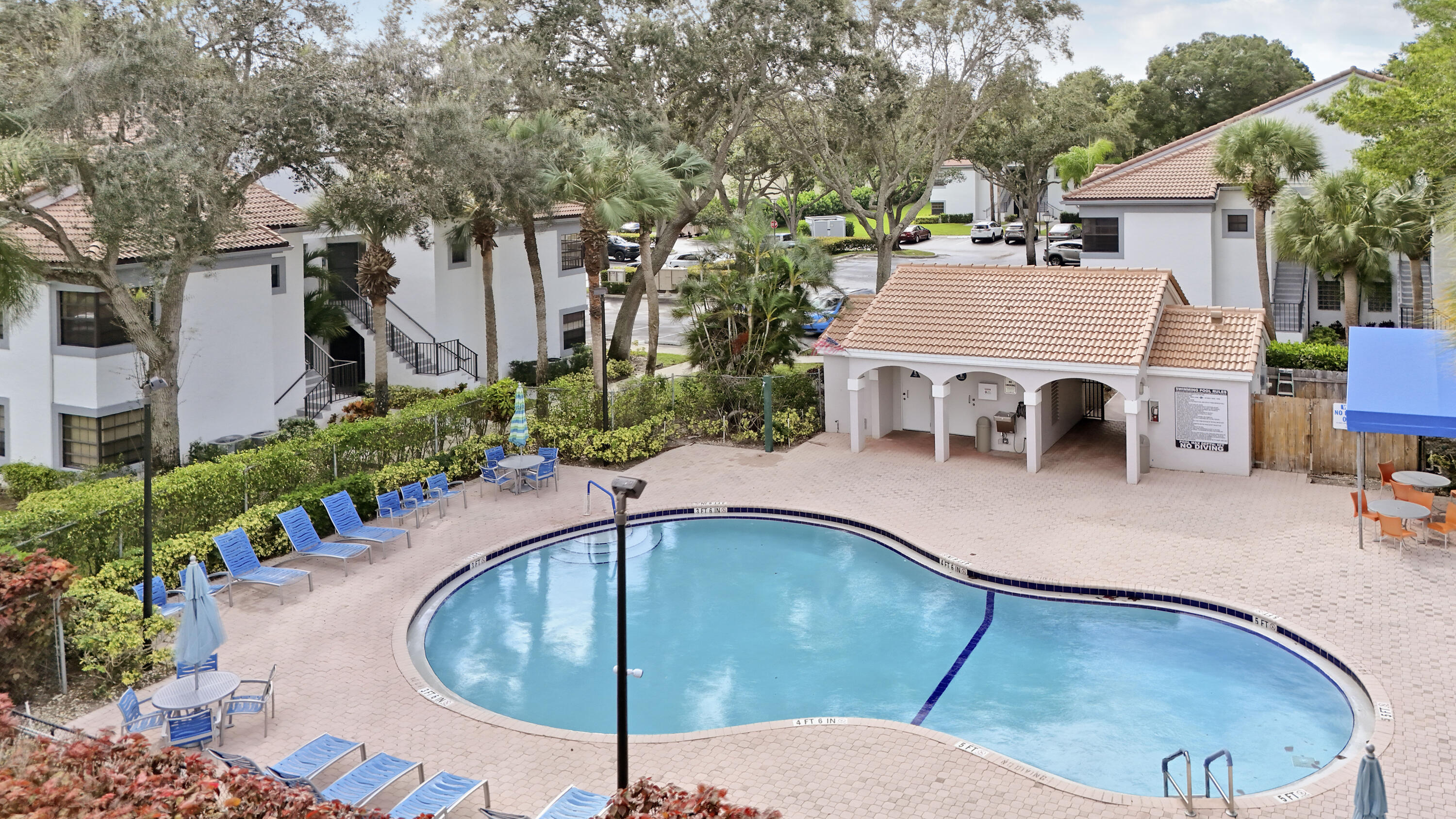 5422 Venetia Court E Property Photo 13