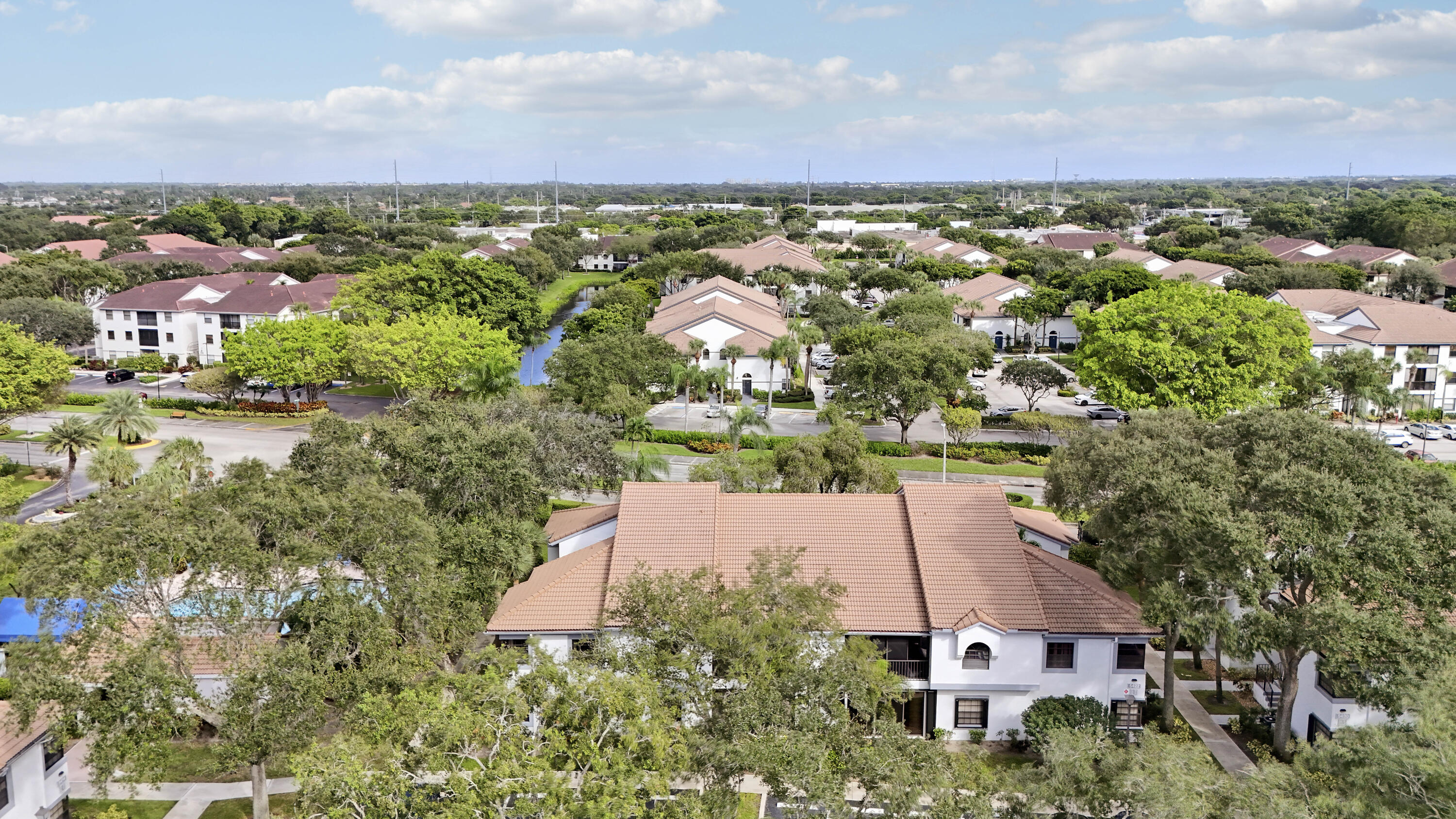 5422 Venetia Court E Property Photo 14