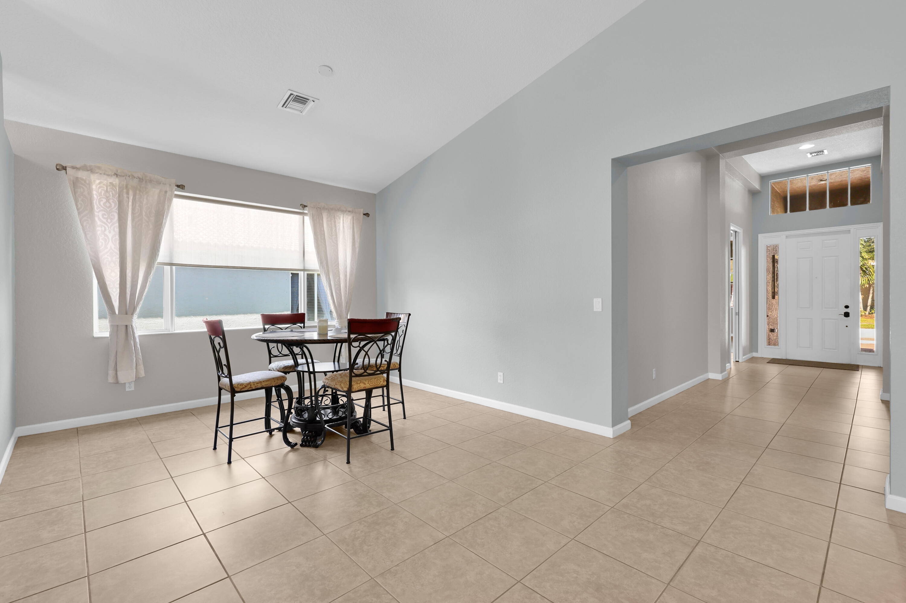 2165 Newport Isles Boulevard Property Photo 4