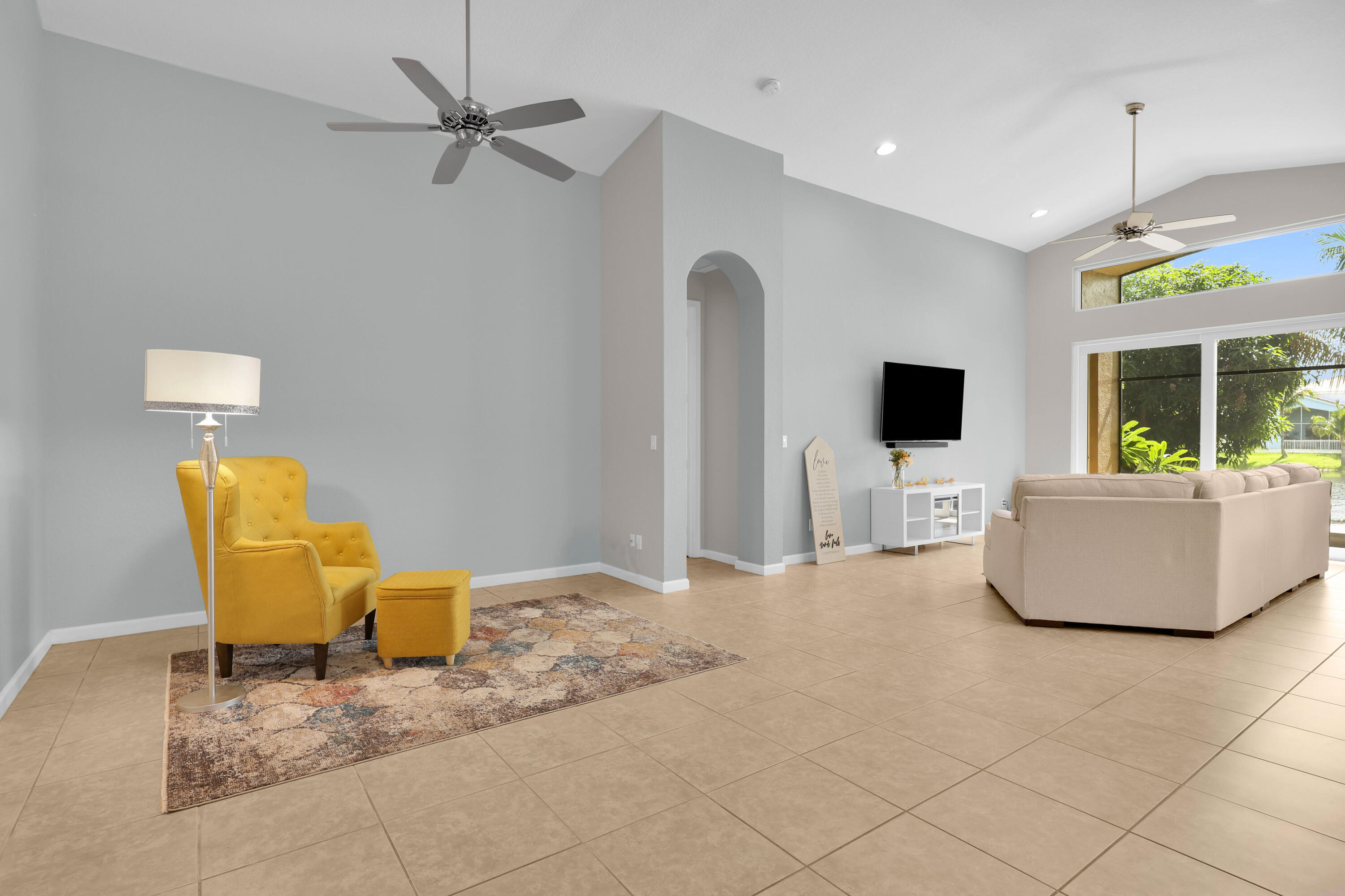 2165 Newport Isles Boulevard Property Photo 9