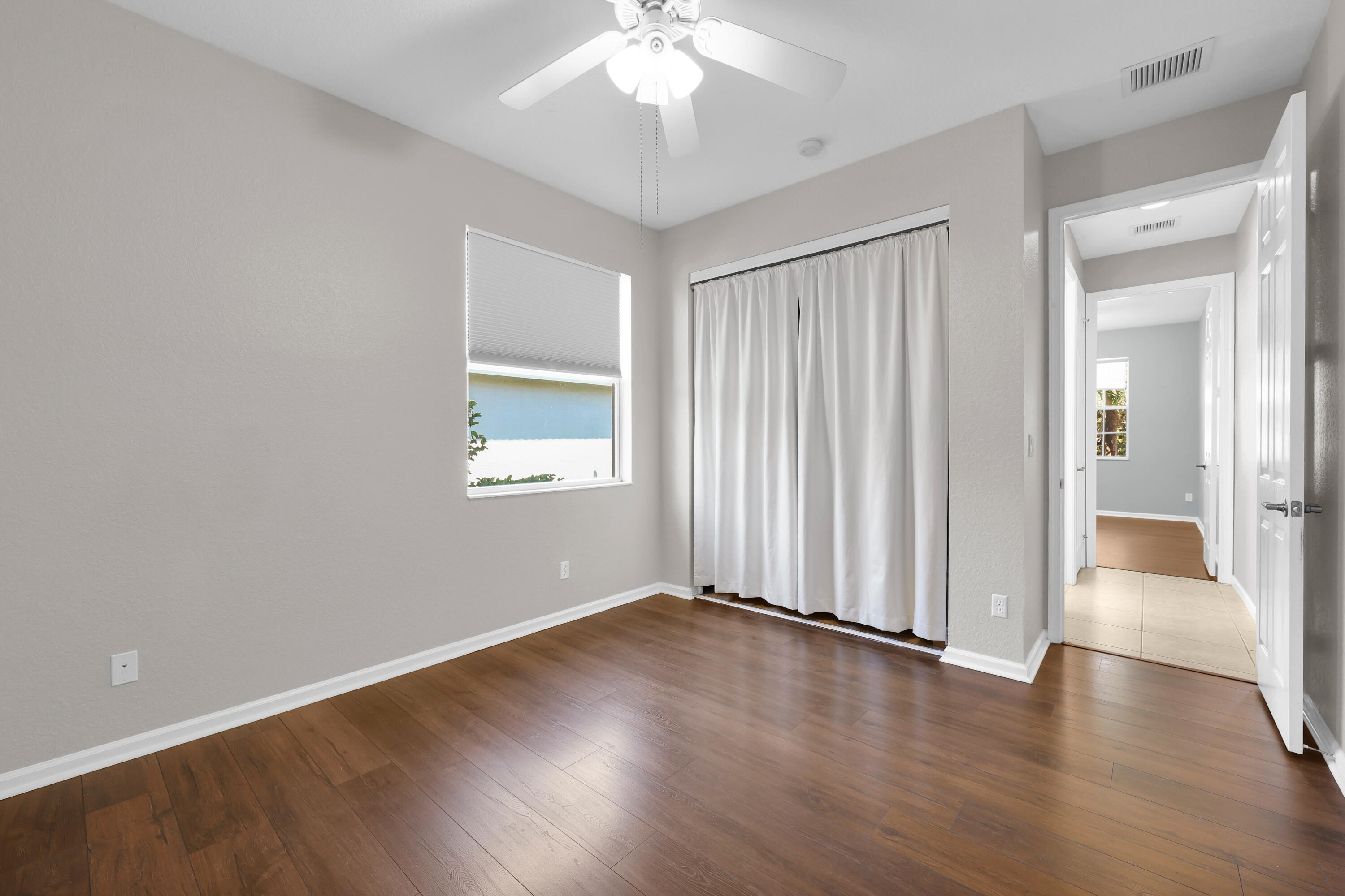 2165 Newport Isles Boulevard Property Photo 22