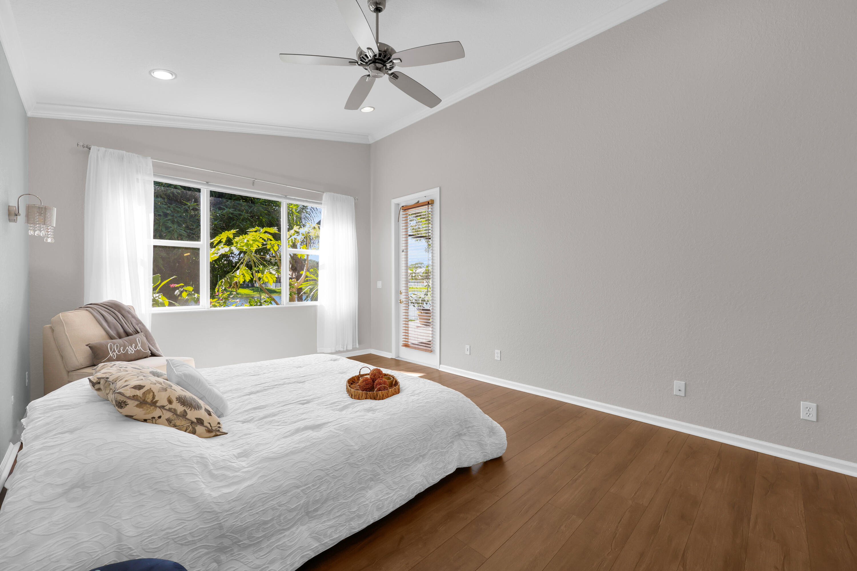 2165 Newport Isles Boulevard Property Photo 27